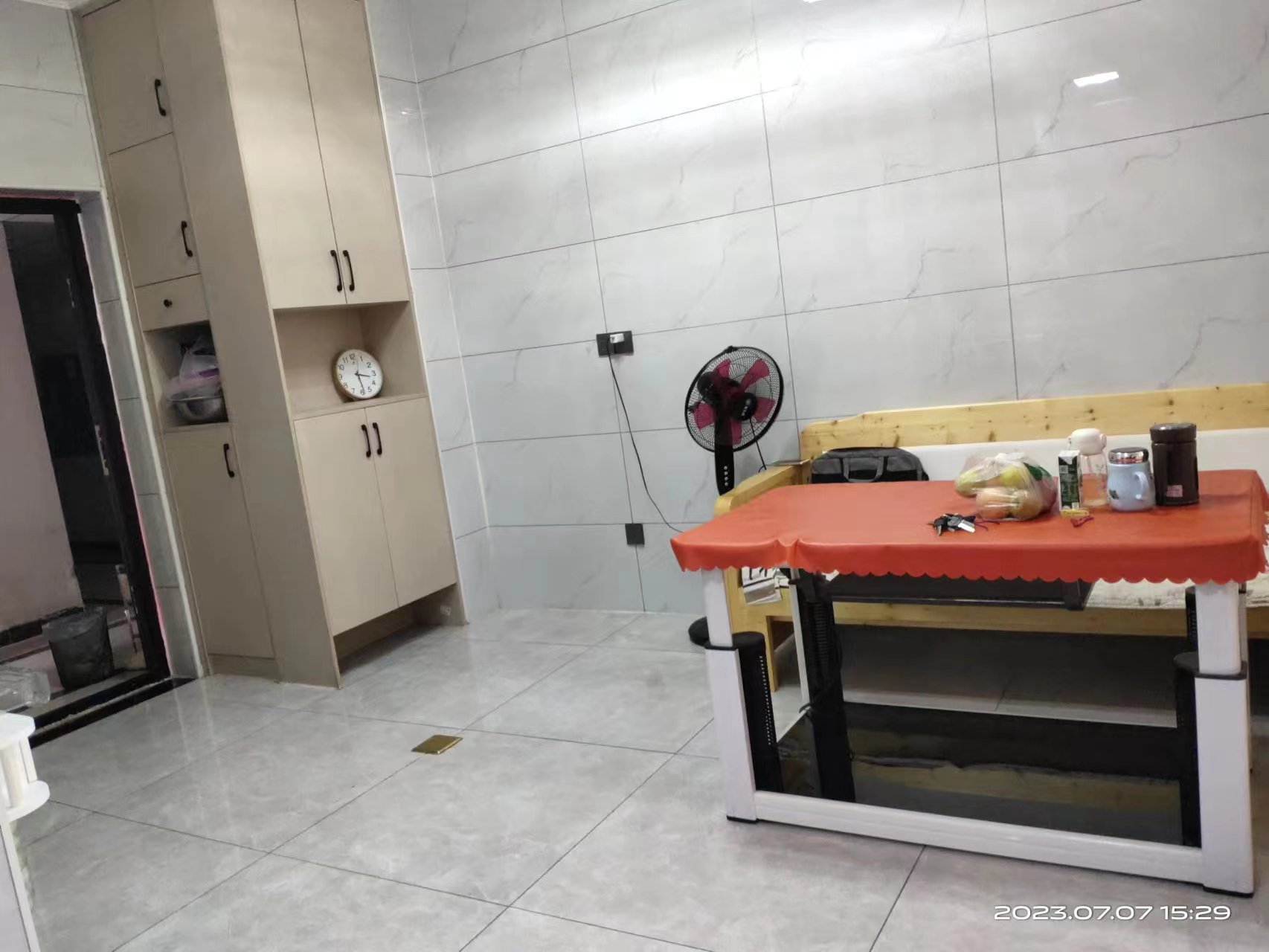 百弘学府城 1室1厅1卫 1200.0元/月 百弘学府城 1室1厅1卫 1200.0元/月室内图