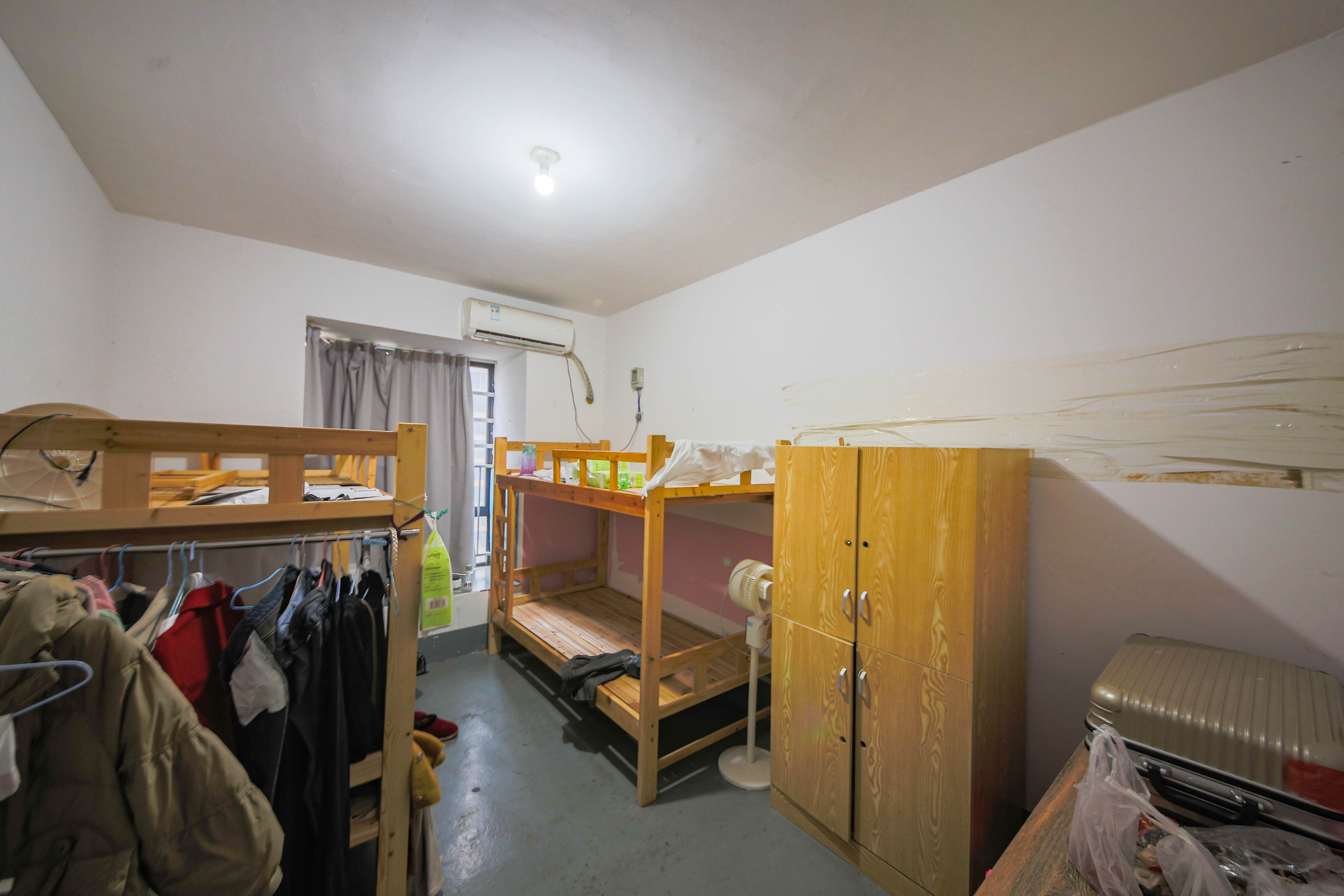 轻盐阳光CEO(轻盐雅苑)(轻奢时代) 5室2厅2卫 3200.0元/月 轻盐阳光CEO(轻盐雅苑)(轻奢时代) 5室2厅2卫 3200.0元/月室内图