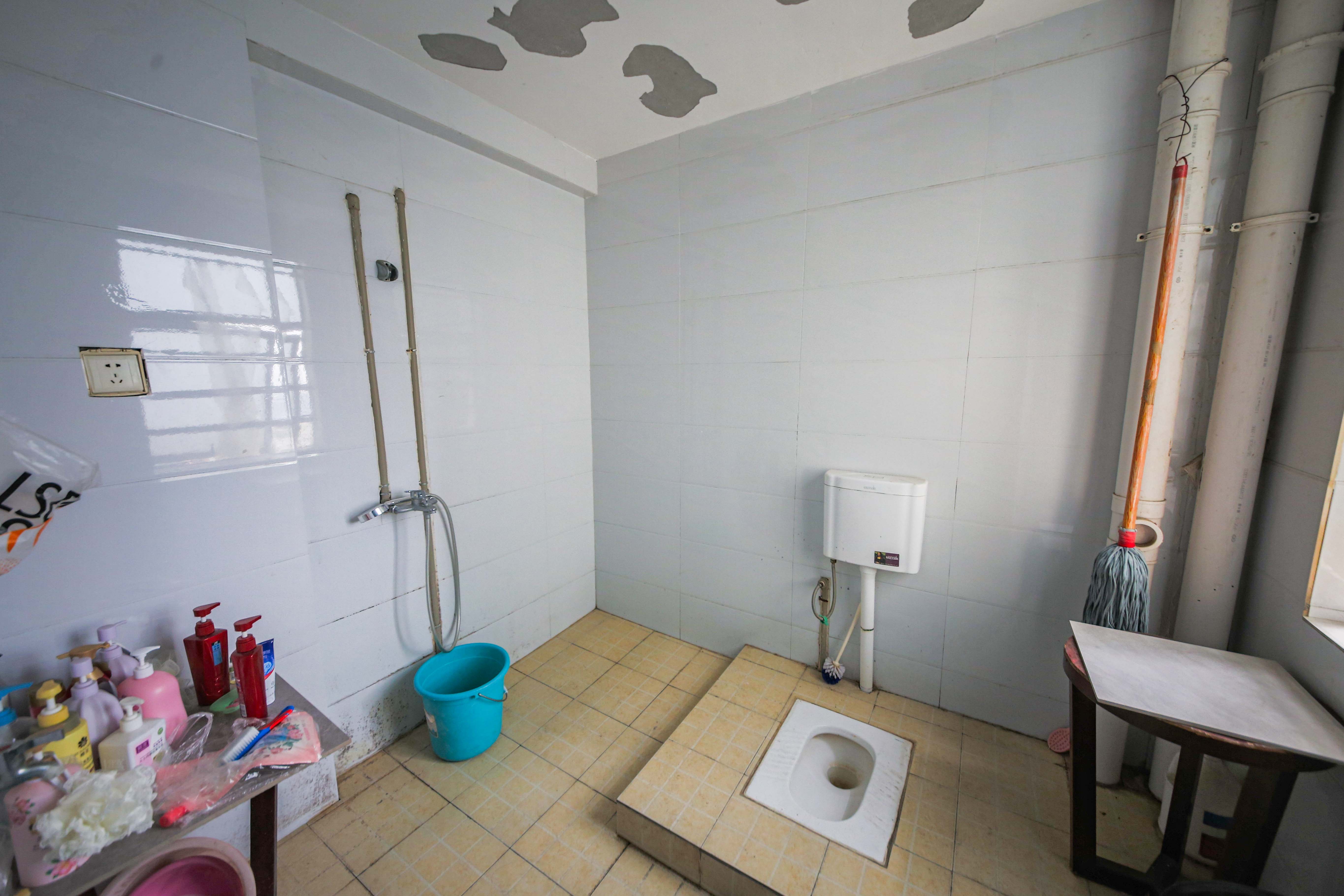 轻盐阳光CEO(轻盐雅苑)(轻奢时代) 5室2厅2卫 3200.0元/月 轻盐阳光CEO(轻盐雅苑)(轻奢时代) 5室2厅2卫 3200.0元/月室内图