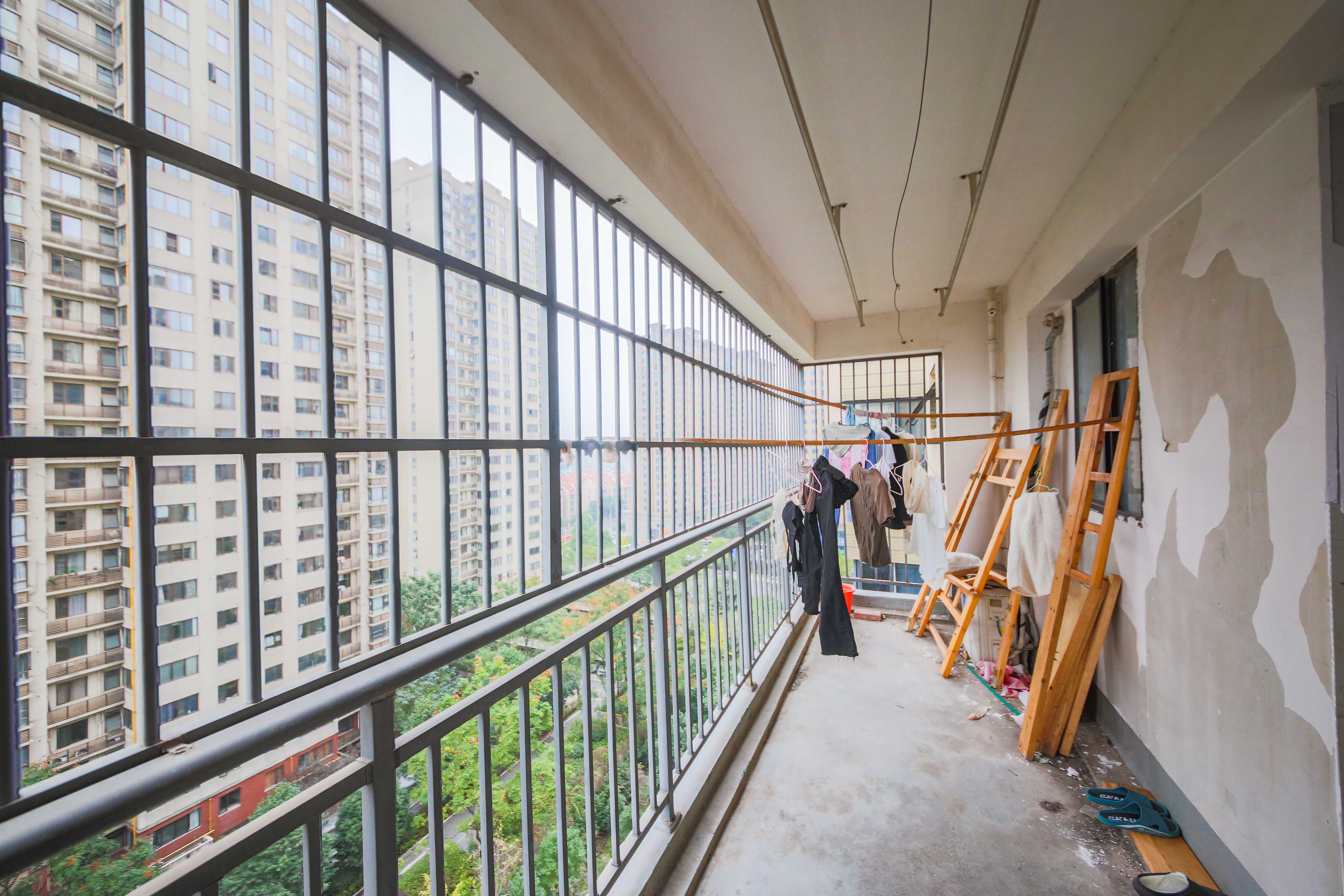 轻盐阳光CEO(轻盐雅苑)(轻奢时代) 5室2厅2卫 3200.0元/月 轻盐阳光CEO(轻盐雅苑)(轻奢时代) 5室2厅2卫 3200.0元/月室内图