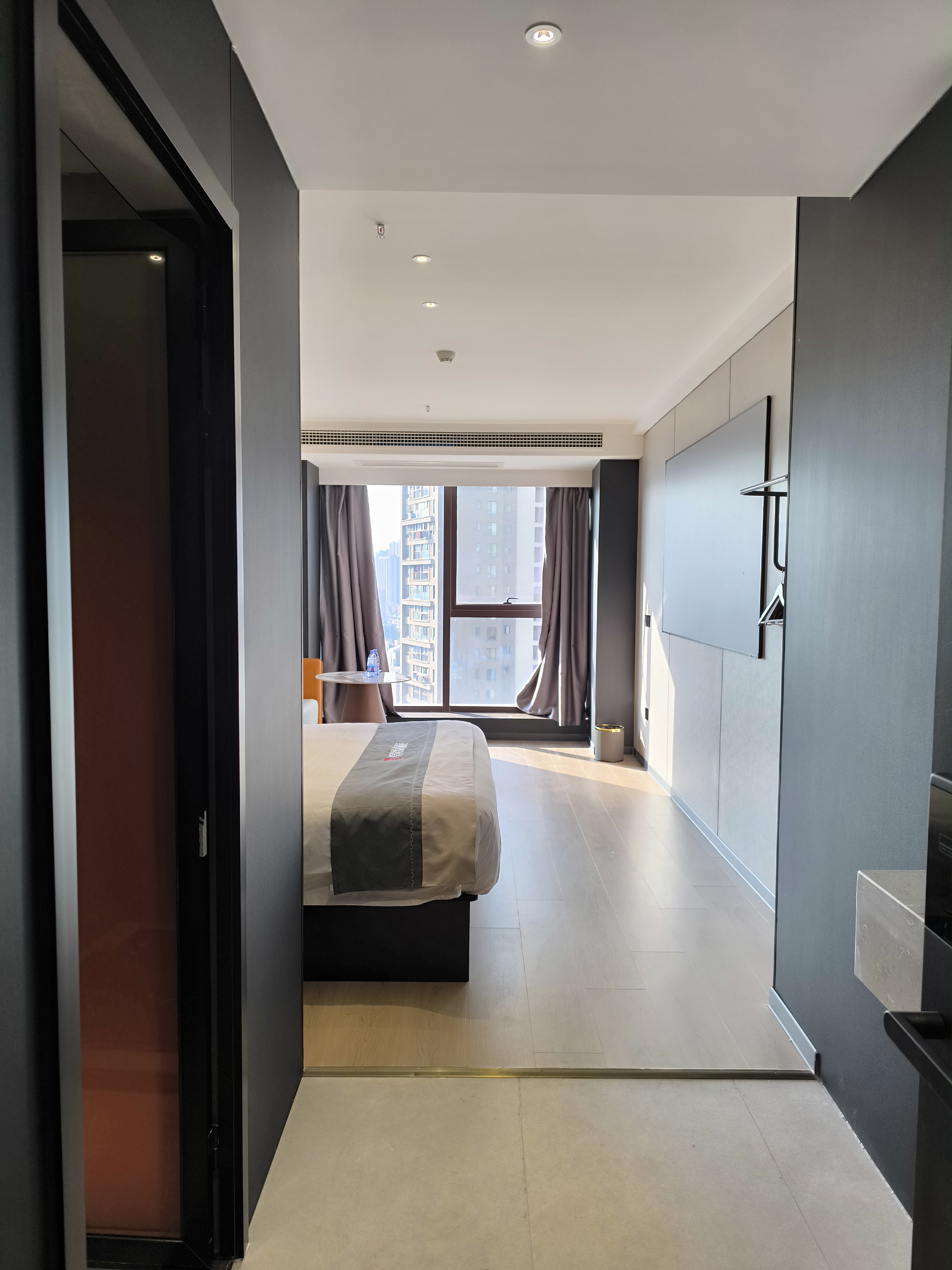 臻园  1室1厅1卫    3500.0元/月 臻园  1室1厅1卫    3500.0元/月