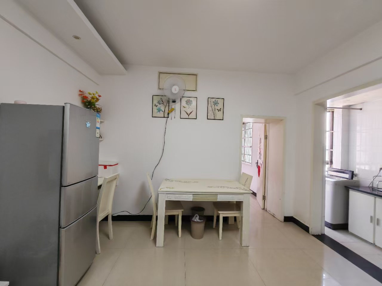 资江明珠 1室1厅1卫 1200.0元/月 资江明珠 1室1厅1卫 1200.0元/月室内图