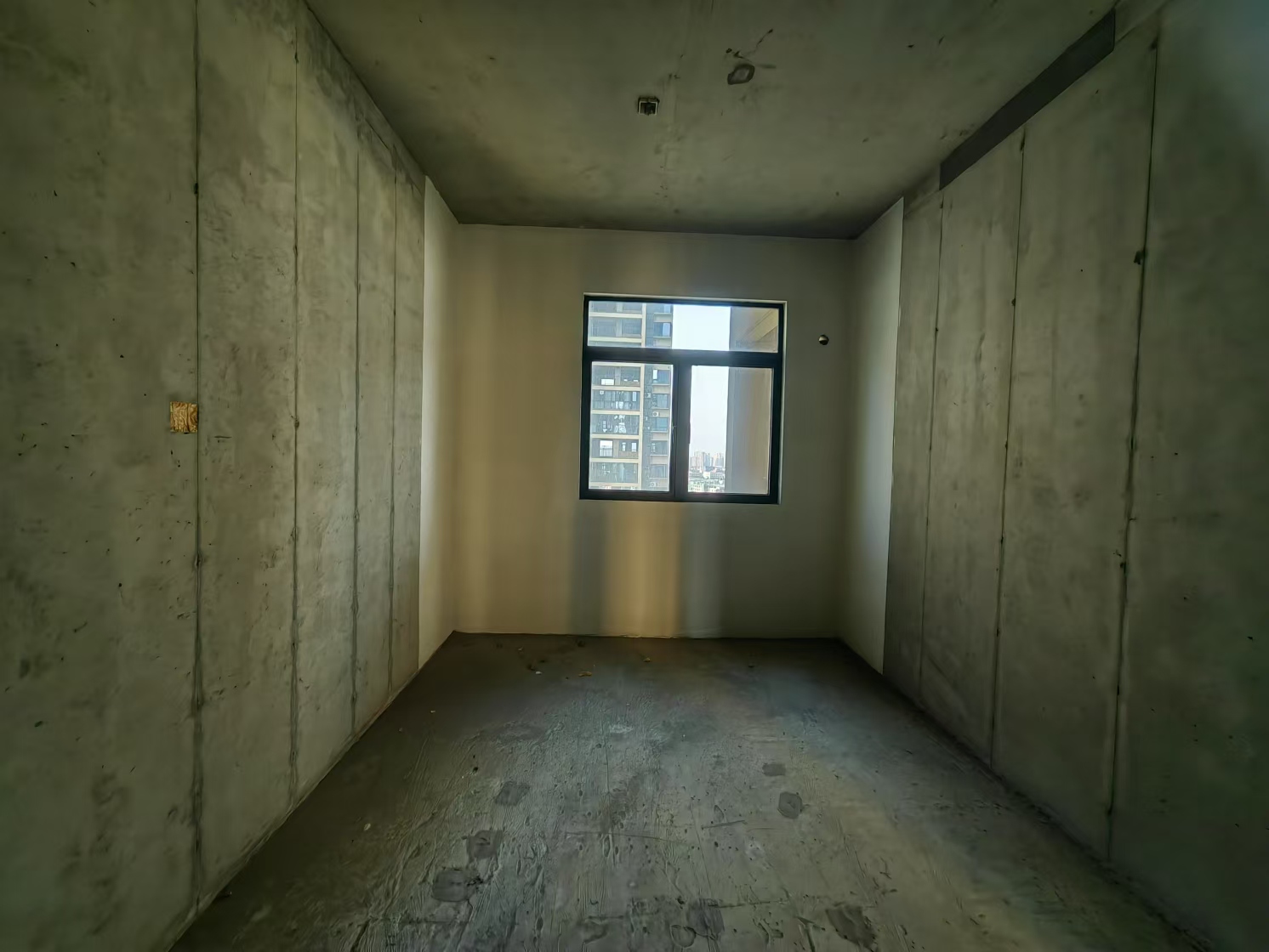 中苑风华 4室2厅2卫 79.8万 中苑风华 4室2厅2卫 79.8万室内图