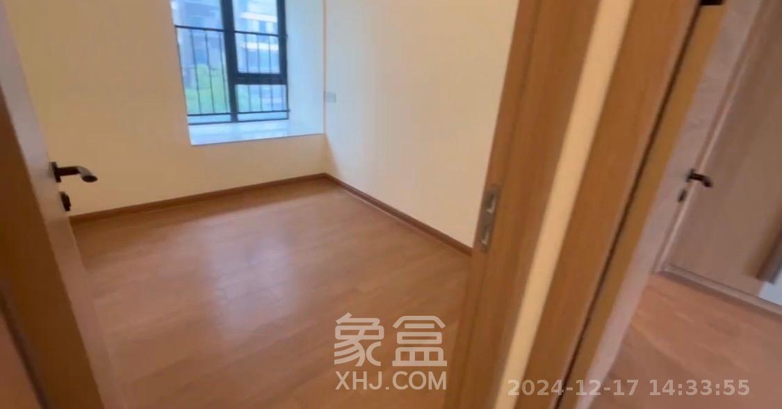 碧桂园荟隽棠  3室2厅2卫   2500.00元/月室内图