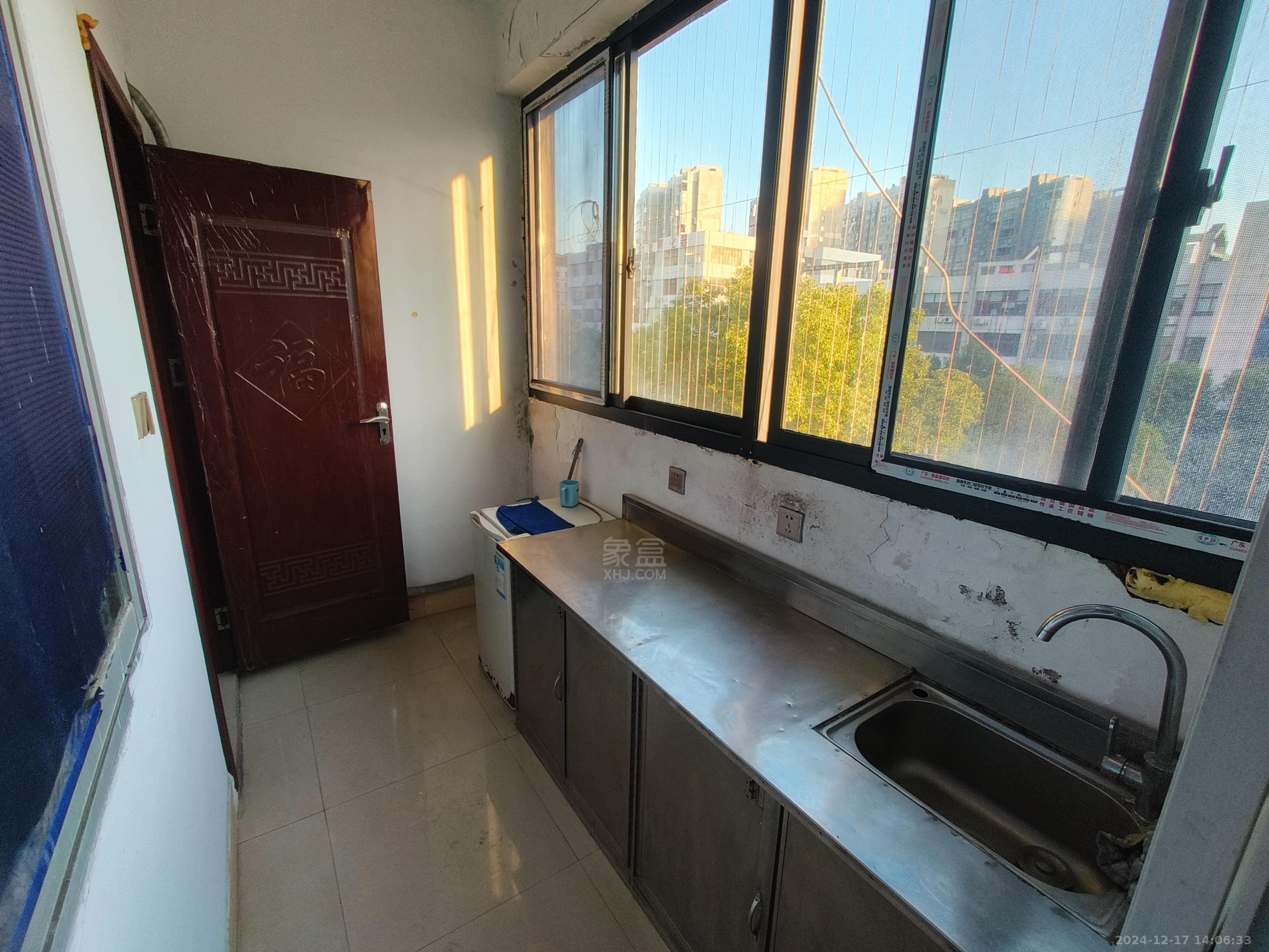 天泰小区 1室1厅1卫 800.0元/月 天泰小区 1室1厅1卫 800.0元/月室内图