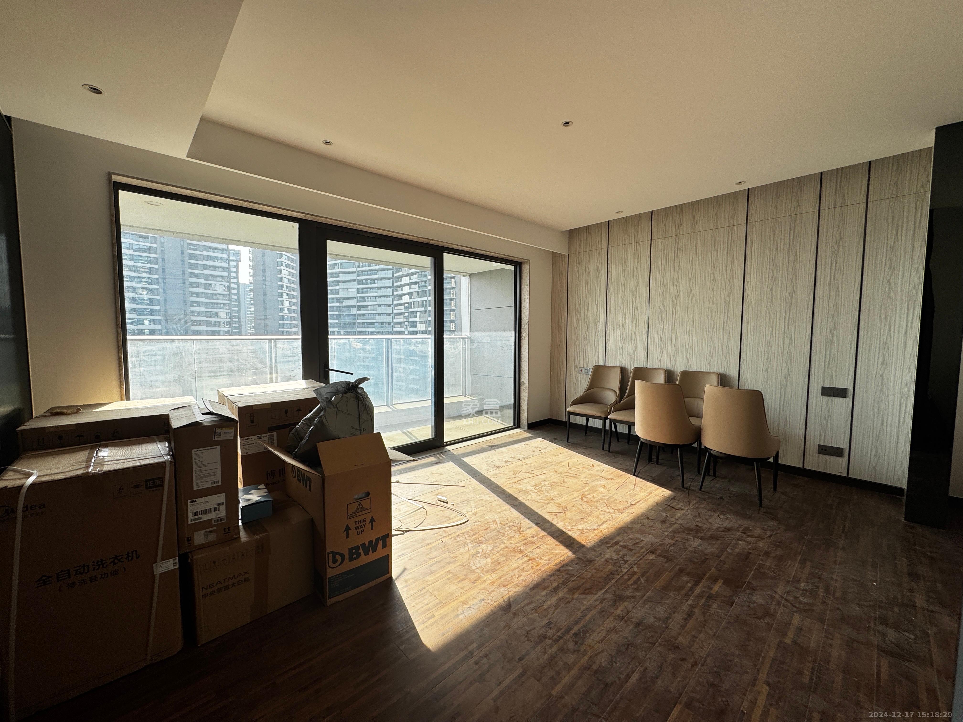 珠江颐德公馆  5室2厅3卫    20000.0元/月室内图