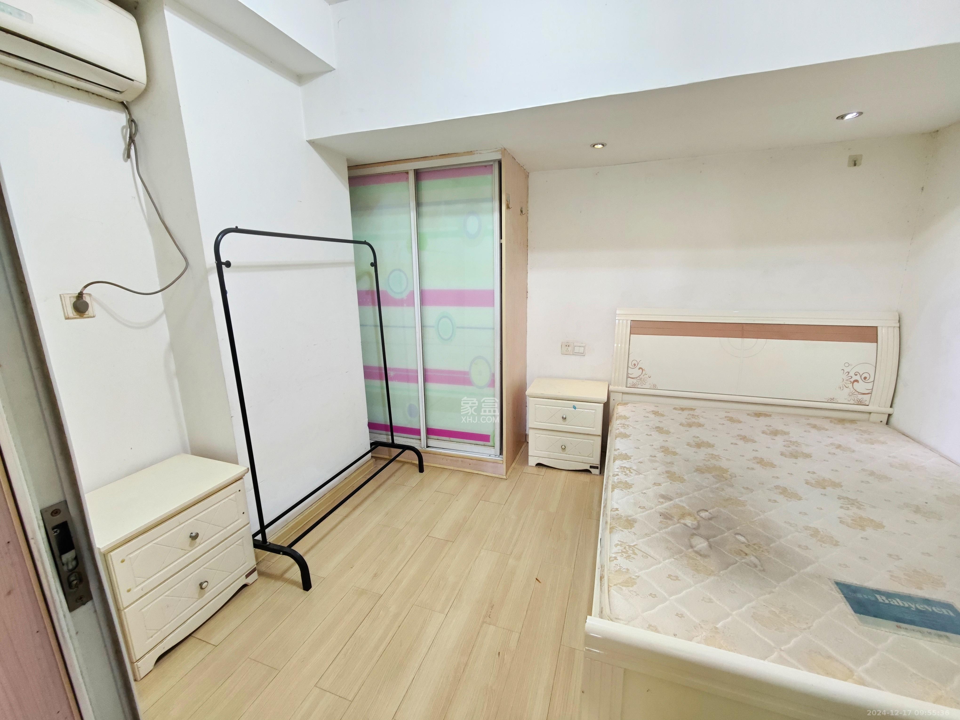 金色loft(鑫秋大厦) 2室1厅1卫 1800.0元/月 金色loft(鑫秋大厦) 2室1厅1卫 1800.0元/月室内图