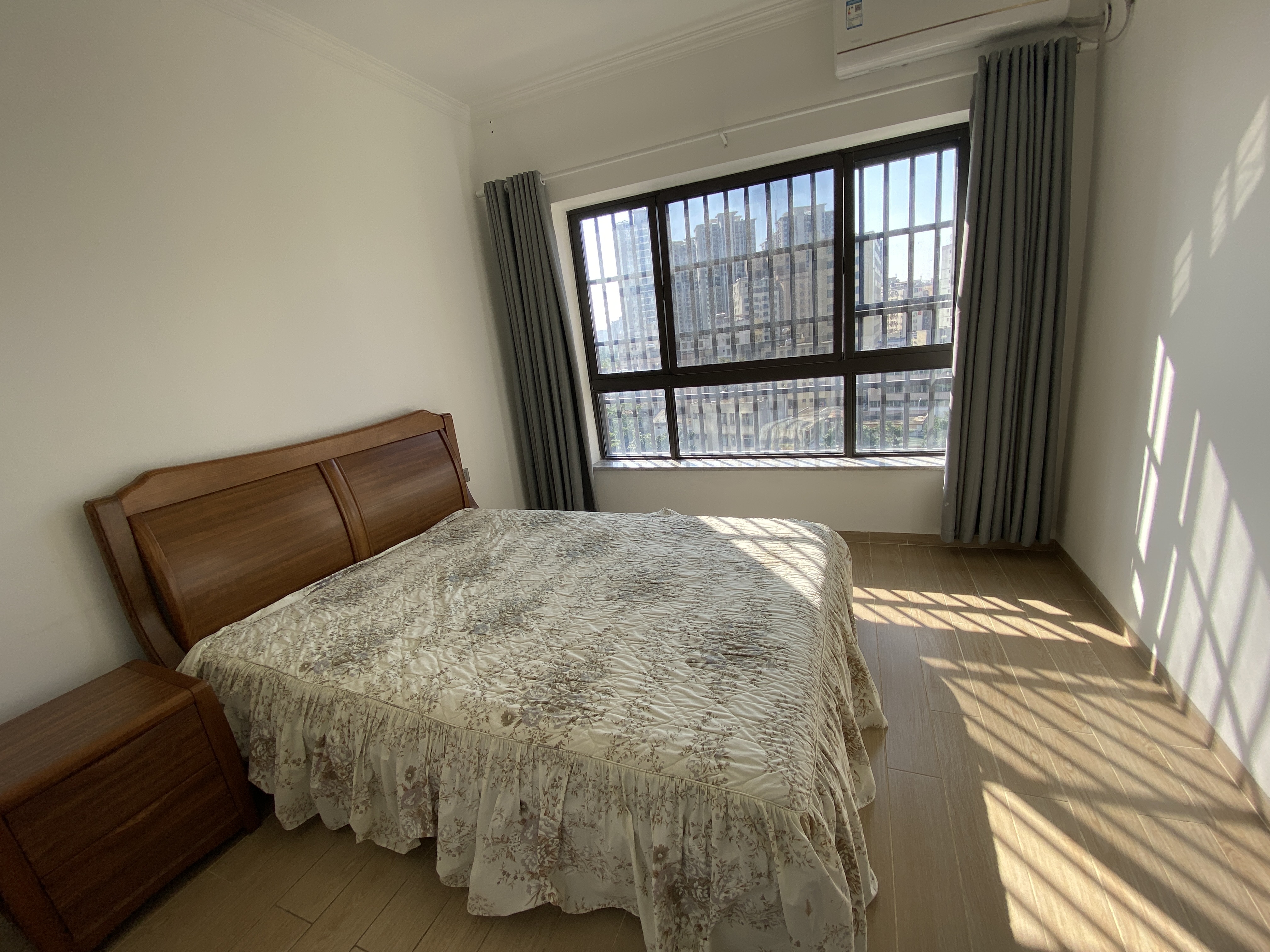 博大锦绣滨江 4室2厅2卫 3500.0元/月 博大锦绣滨江 4室2厅2卫 3500.0元/月室内图