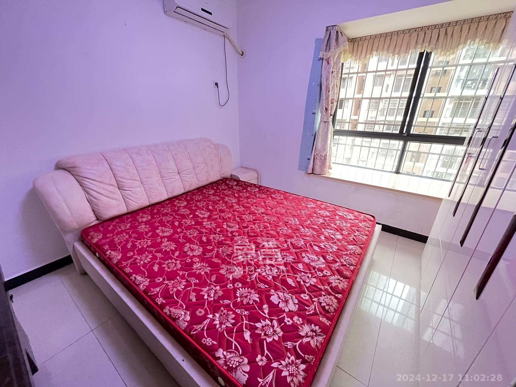 山水新城  2室2厅1卫    1900.0元/月室内图