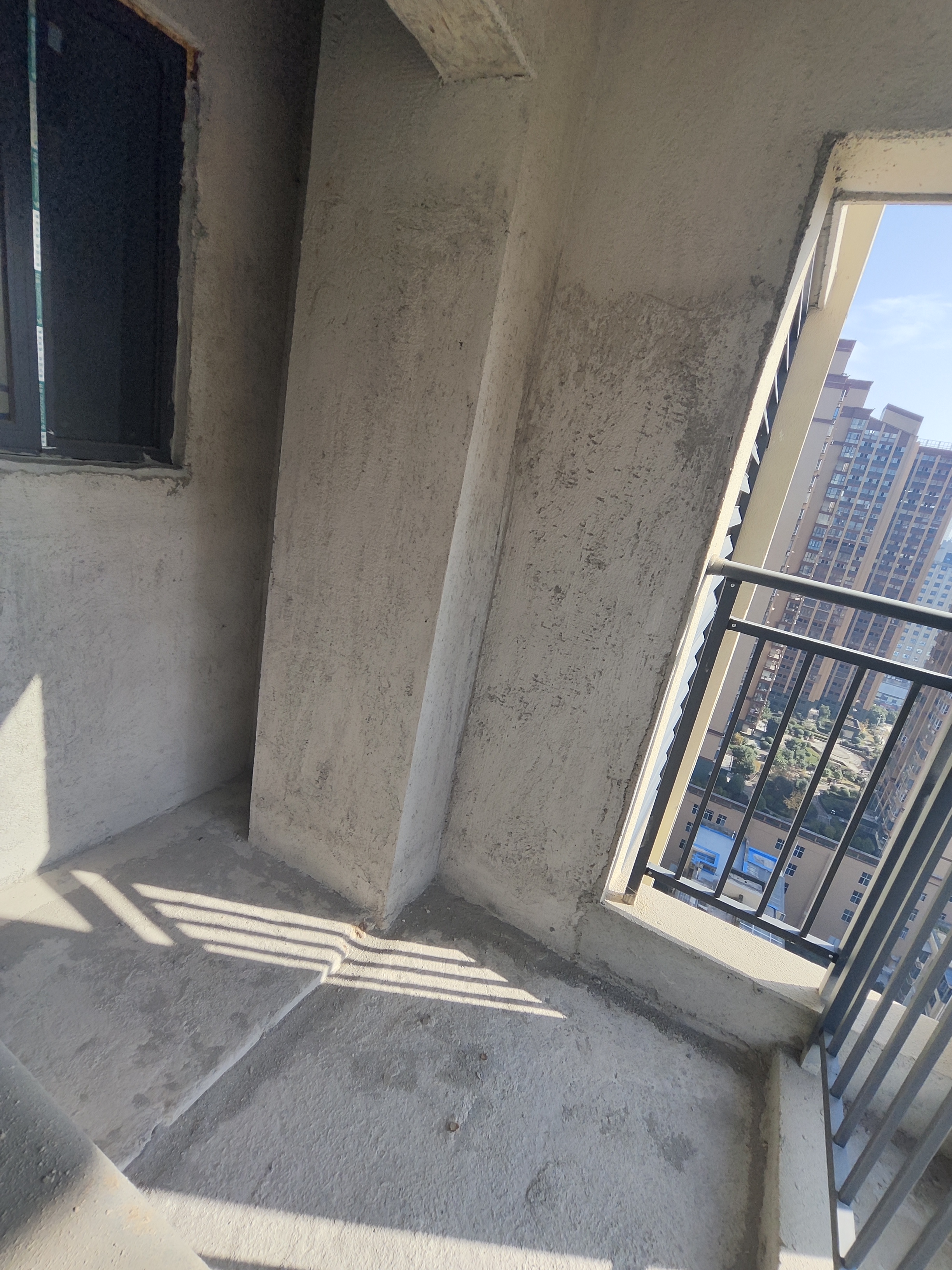 金信园林嘉园 4室2厅2卫 87.8万 金信园林嘉园 4室2厅2卫 87.8万客厅