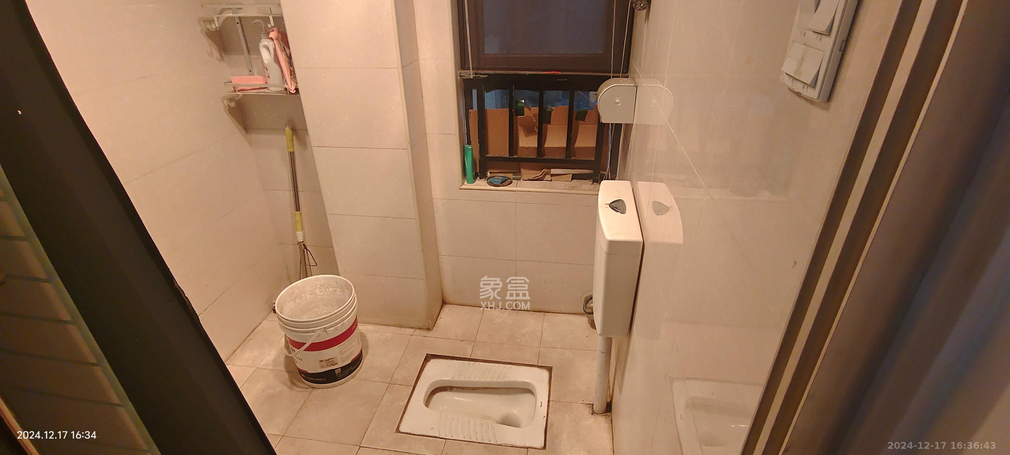 中信凯旋蓝岸(中信新城三期) 1室2厅1卫 1700.0元/月 中信凯旋蓝岸(中信新城三期) 1室2厅1卫 1700.0元/月室内图