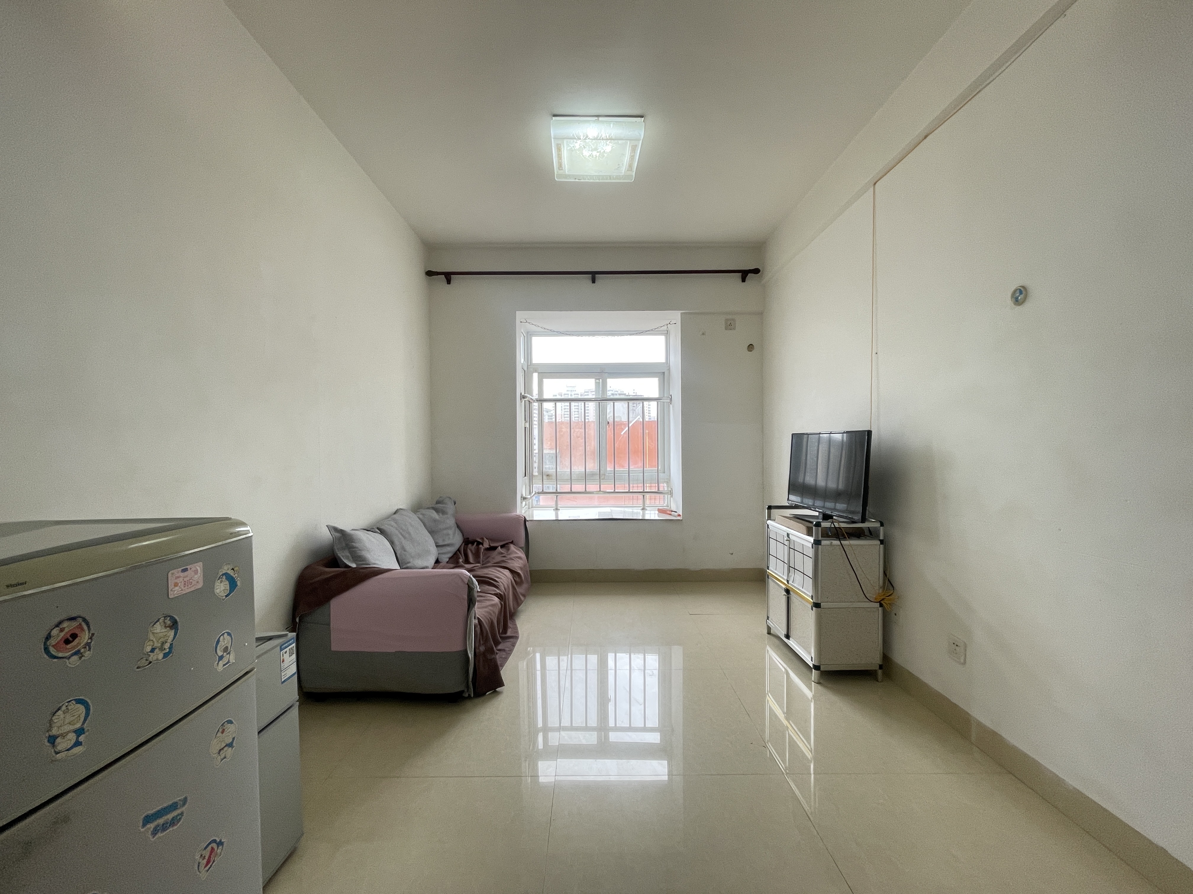 鸿禾温泉大厦 1室1厅1卫 56.0万 鸿禾温泉大厦 1室1厅1卫 56.0万客厅