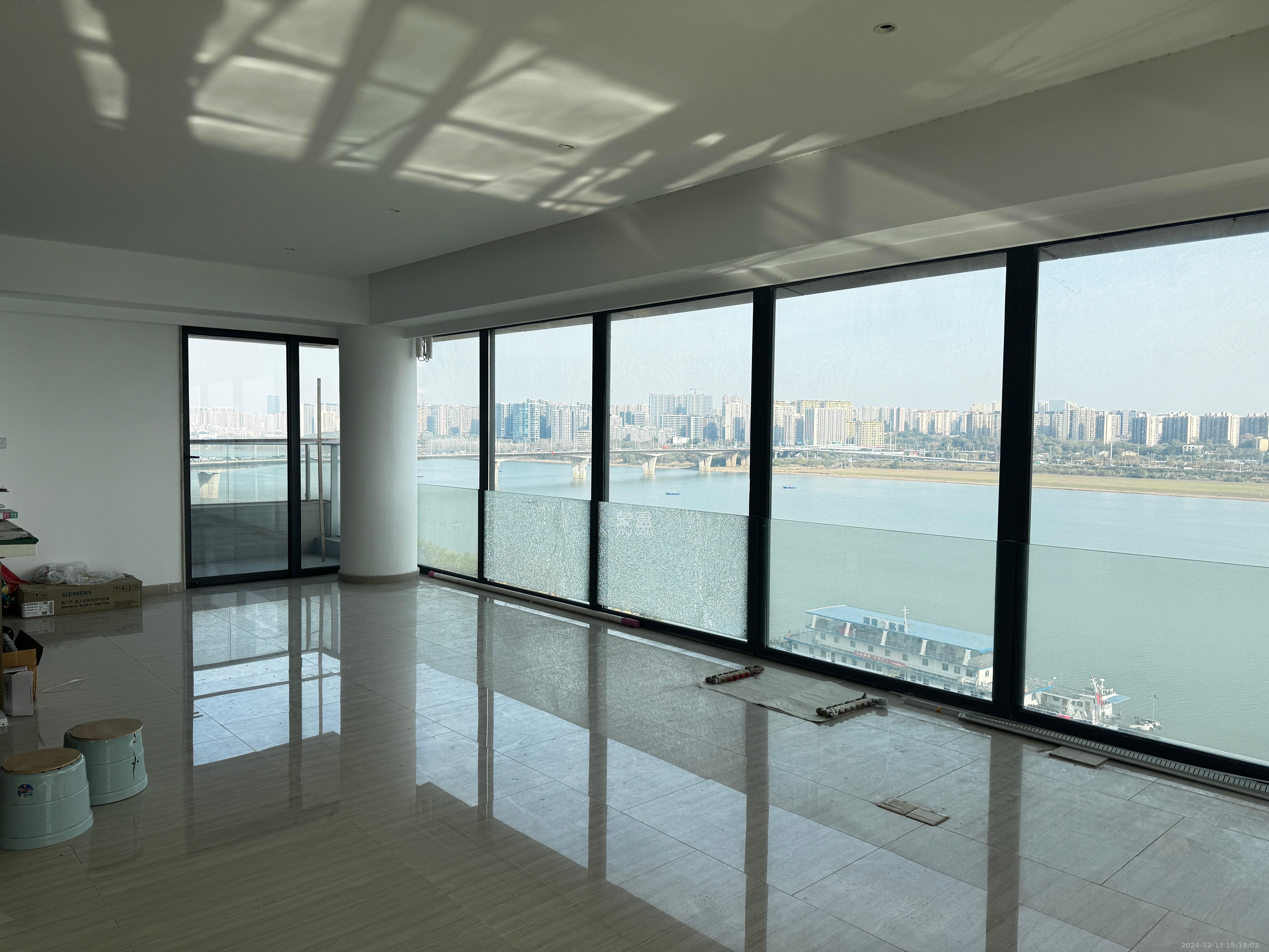 珠江颐德公馆  5室2厅3卫    20000.0元/月室内图