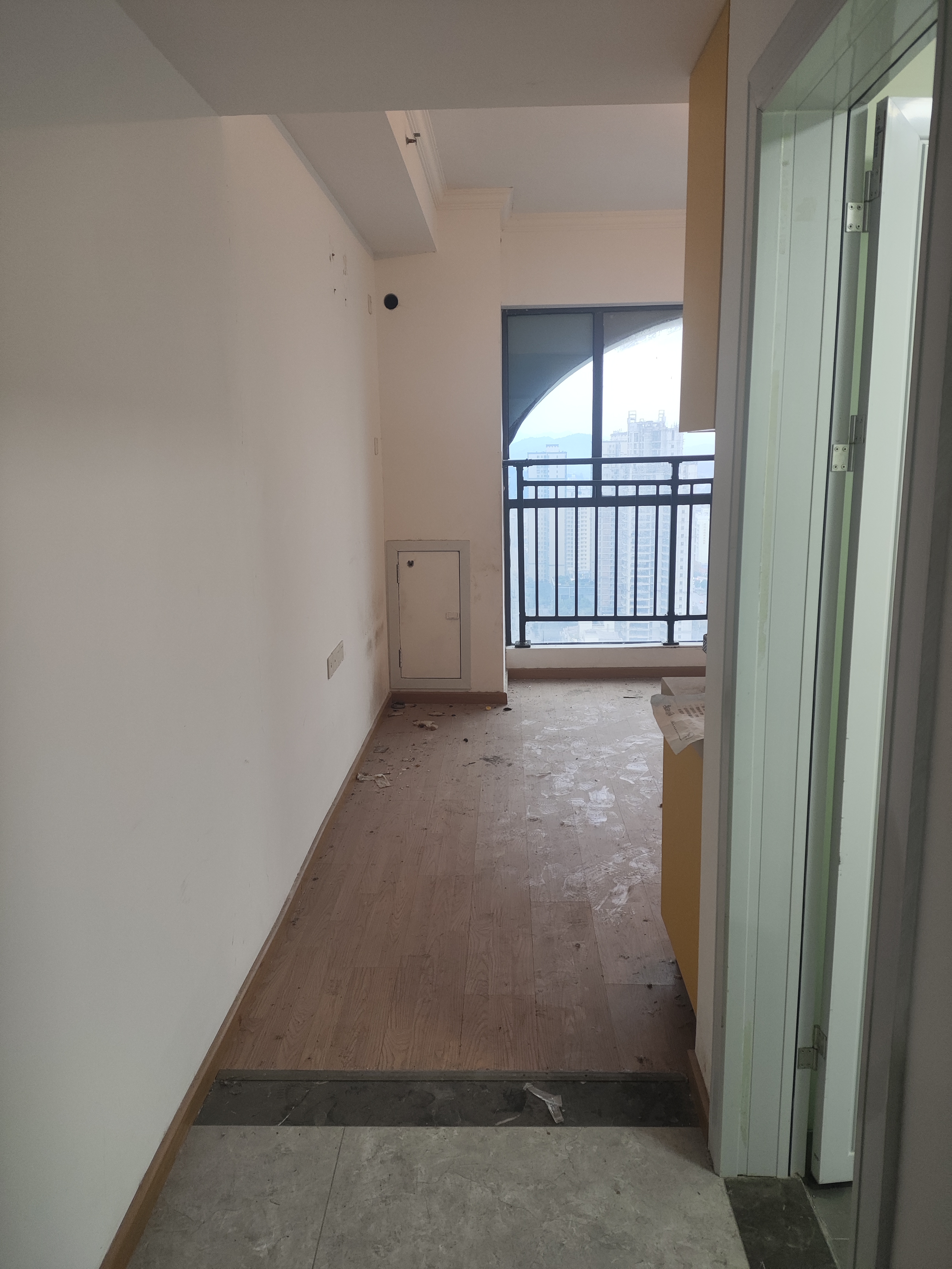 五江碧桂园城市广场 1室1厅1卫 600.0元/月 五江碧桂园城市广场 1室1厅1卫 600.0元/月室内图