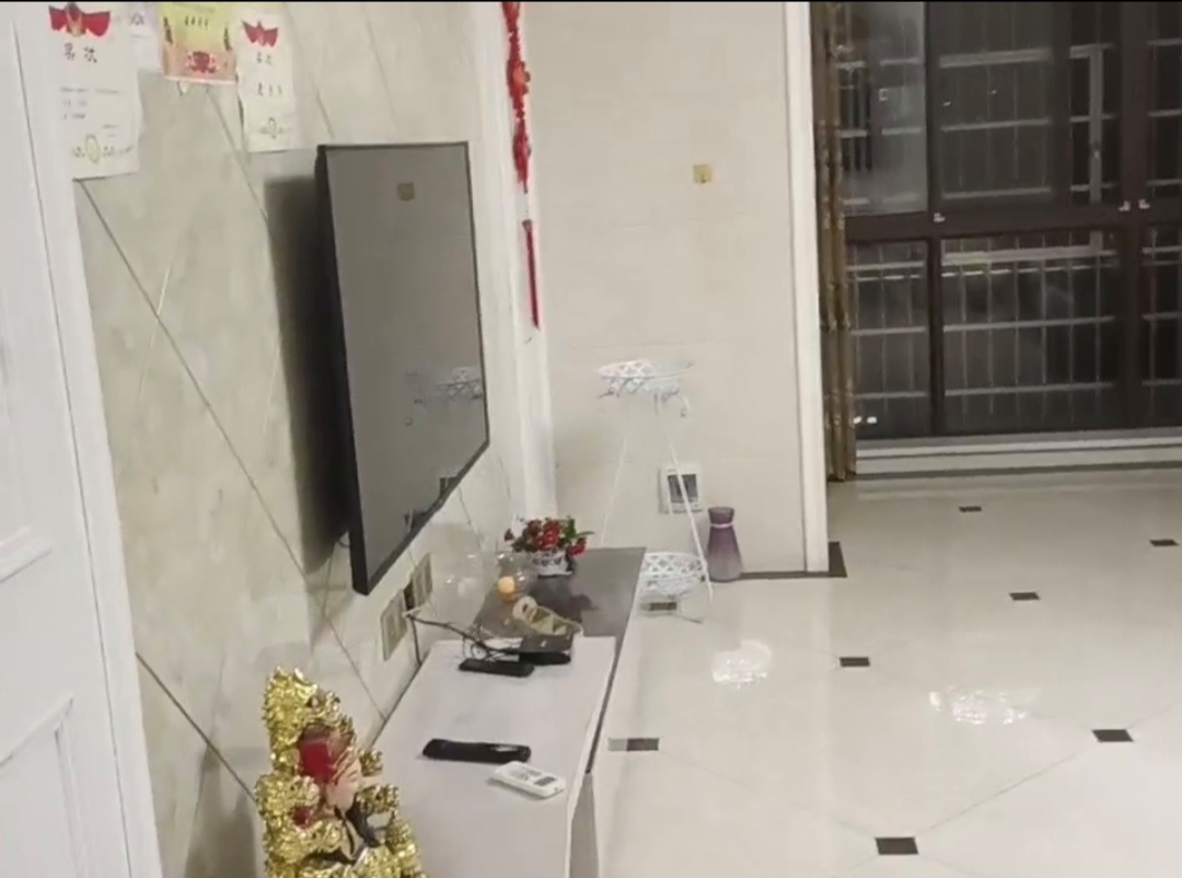 新概念 3室1厅1卫 1800.0元/月 新概念 3室1厅1卫 1800.0元/月室内图