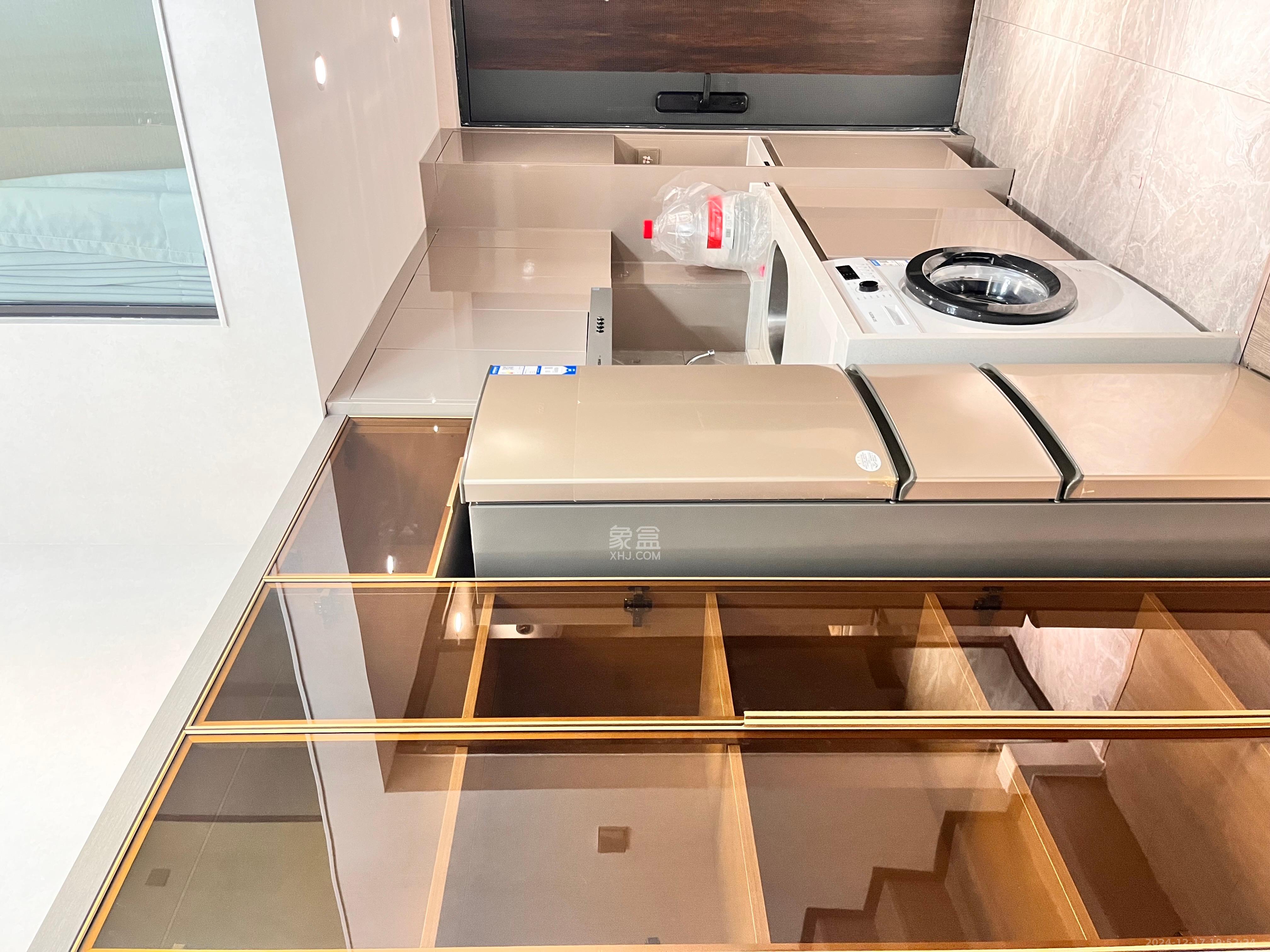 中一鲲出（鲲鹏府）  2室2厅1卫   2600.00元/月室内图