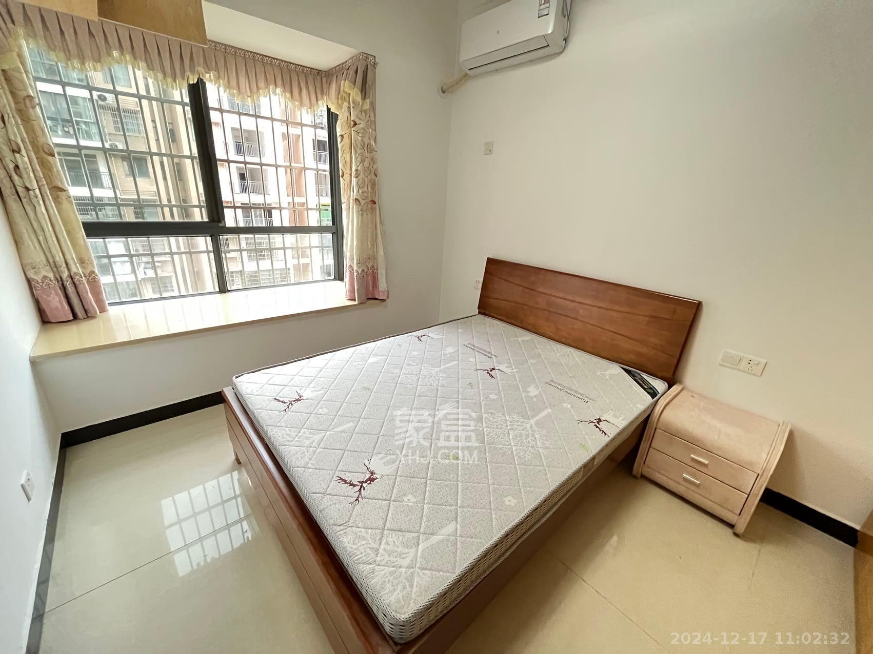 山水新城  2室2厅1卫    1900.0元/月室内图