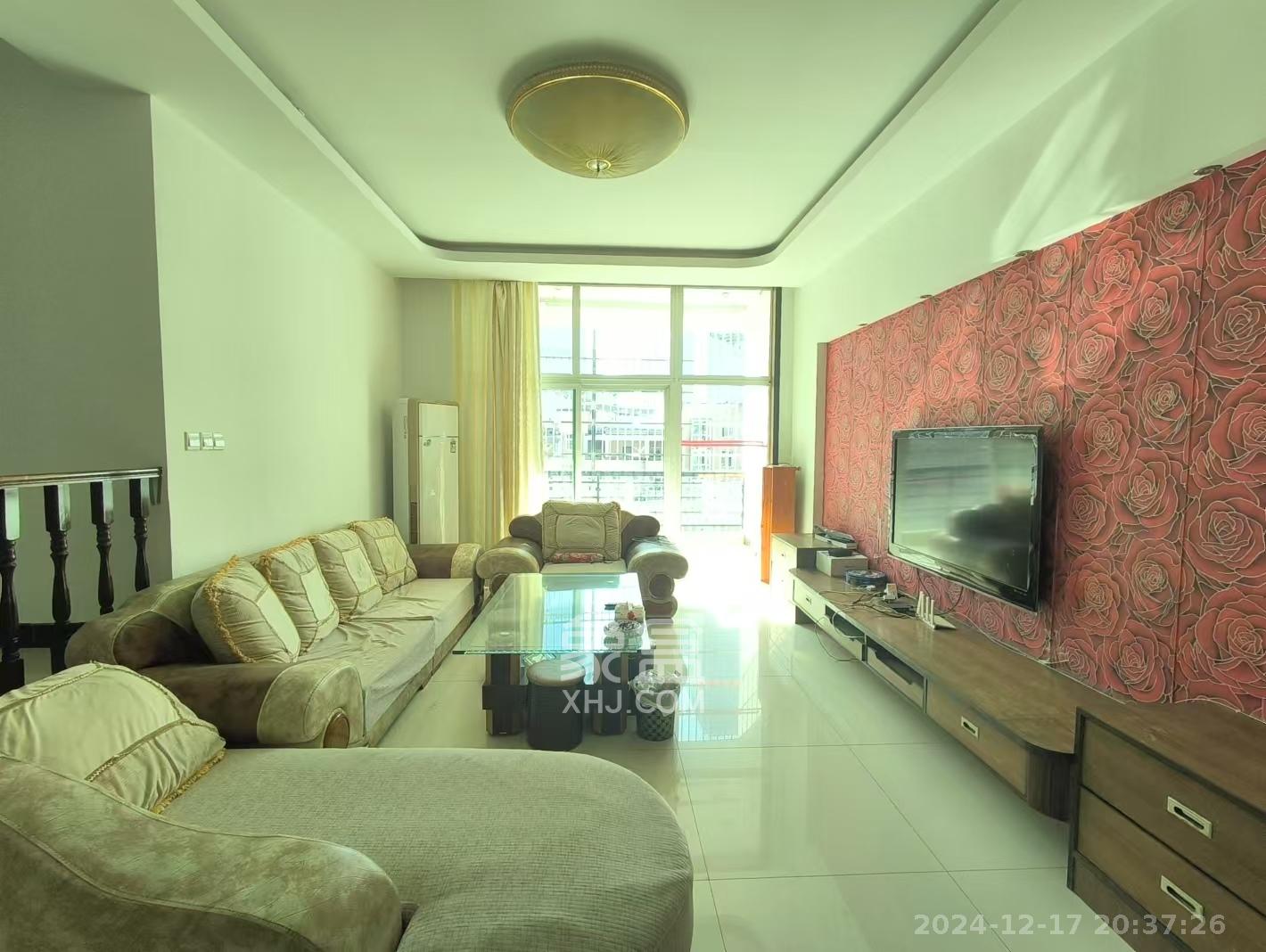 创远景园  3室2厅2卫    3500.0元/月 创远景园  3室2厅2卫    3500.0元/月室内图