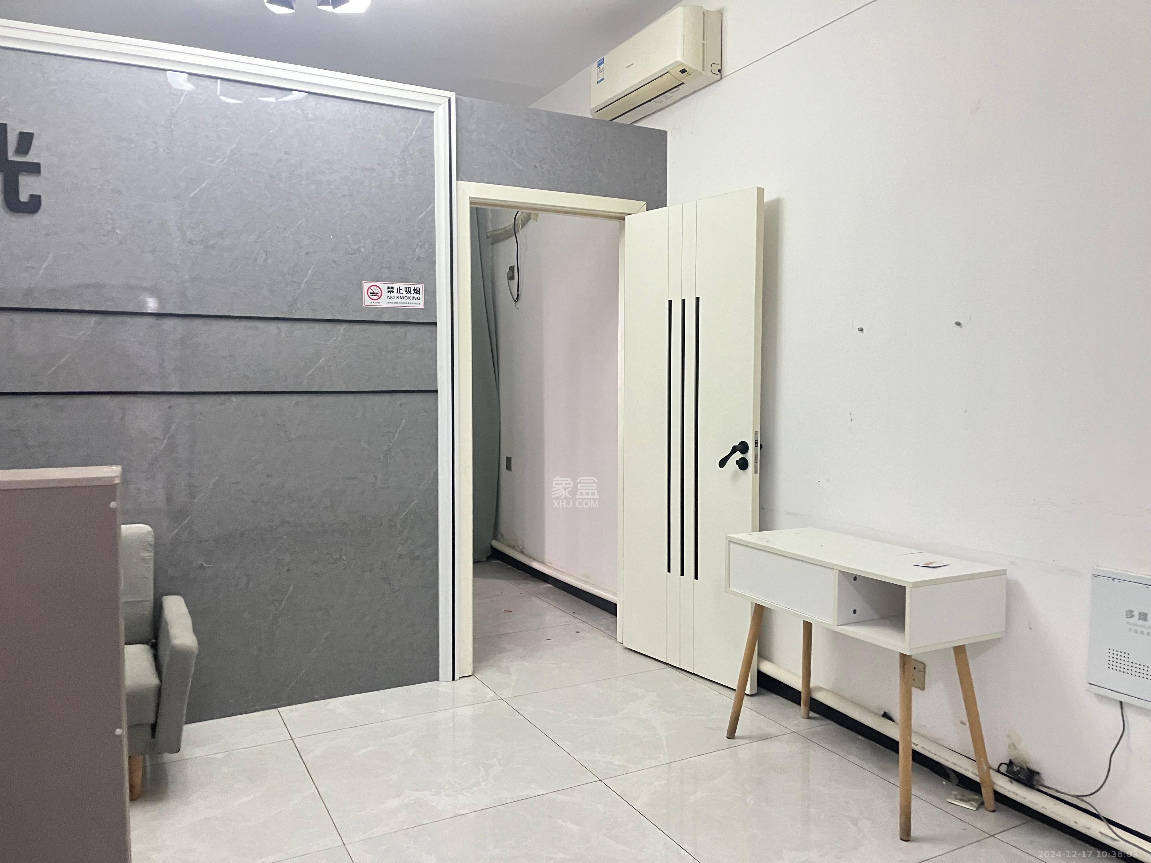 明发国际城 1室1厅1卫 1600.0元/月 明发国际城 1室1厅1卫 1600.0元/月室内图