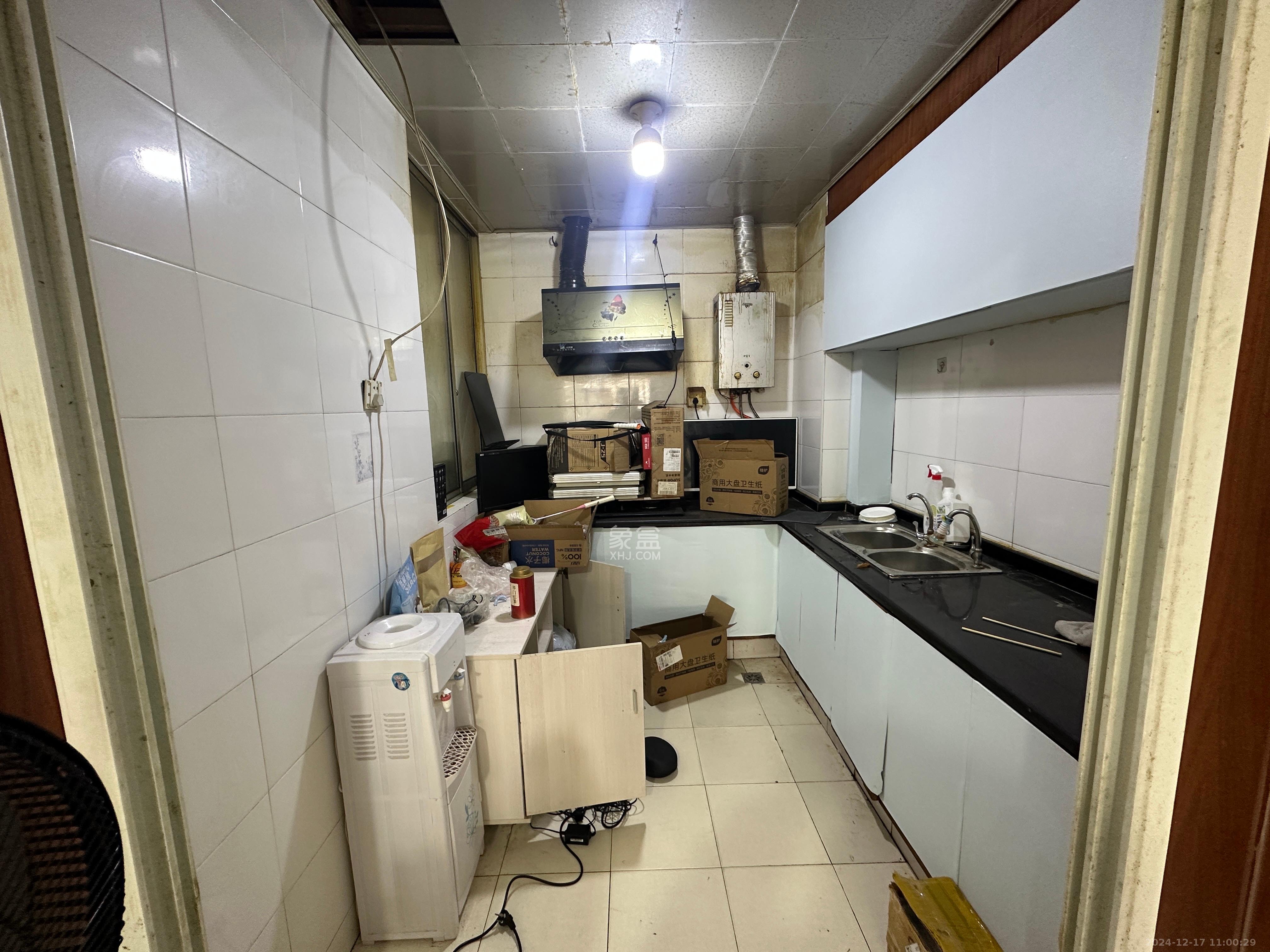 高桥现代商贸城 2室2厅1卫 3000.0元/月 高桥现代商贸城 2室2厅1卫 3000.0元/月室内图