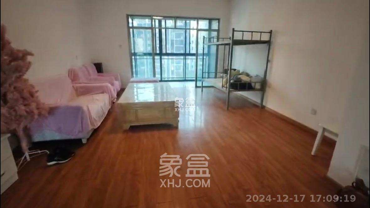 双盈卧龙湾 4室2厅2卫 2600.0元/月 双盈卧龙湾 4室2厅2卫 2600.0元/月室内图