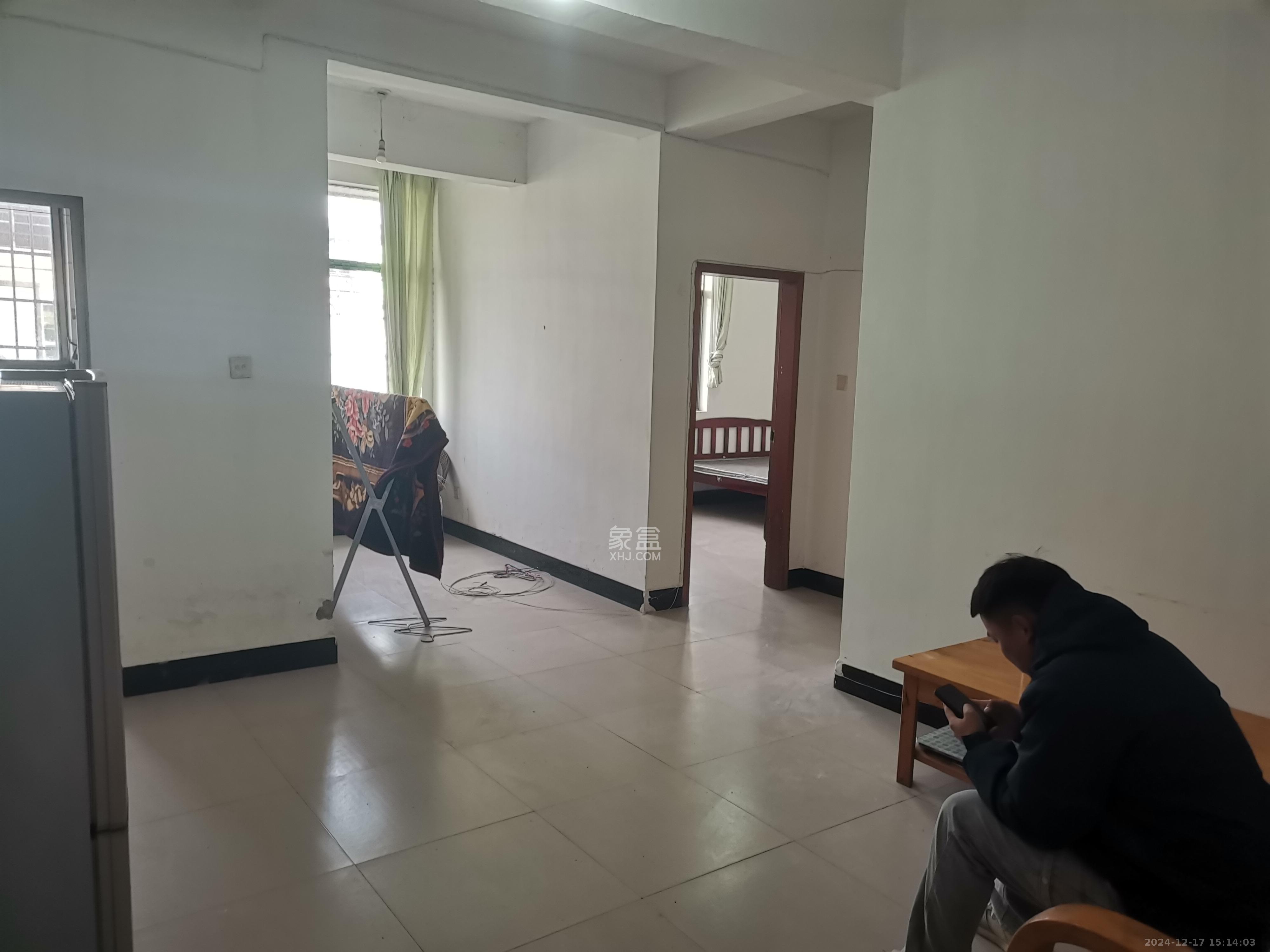 洞井生产安置小区(洞井新兴安置小区) 1室0厅0卫 1000.0元/月 洞井生产安置小区(洞井新兴安置小区) 1室0厅0卫 1000.0元/月室内图