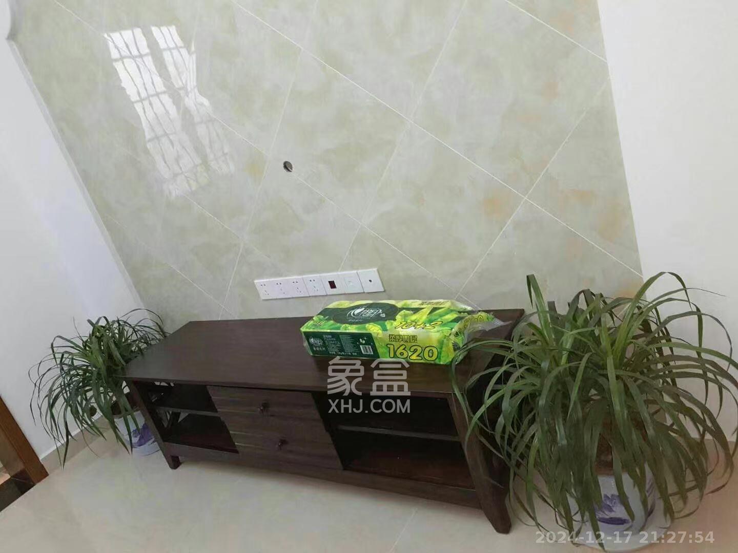 辉宏橄榄城  2室1厅1卫    2000.0元/月 辉宏橄榄城  2室1厅1卫    2000.0元/月室内图