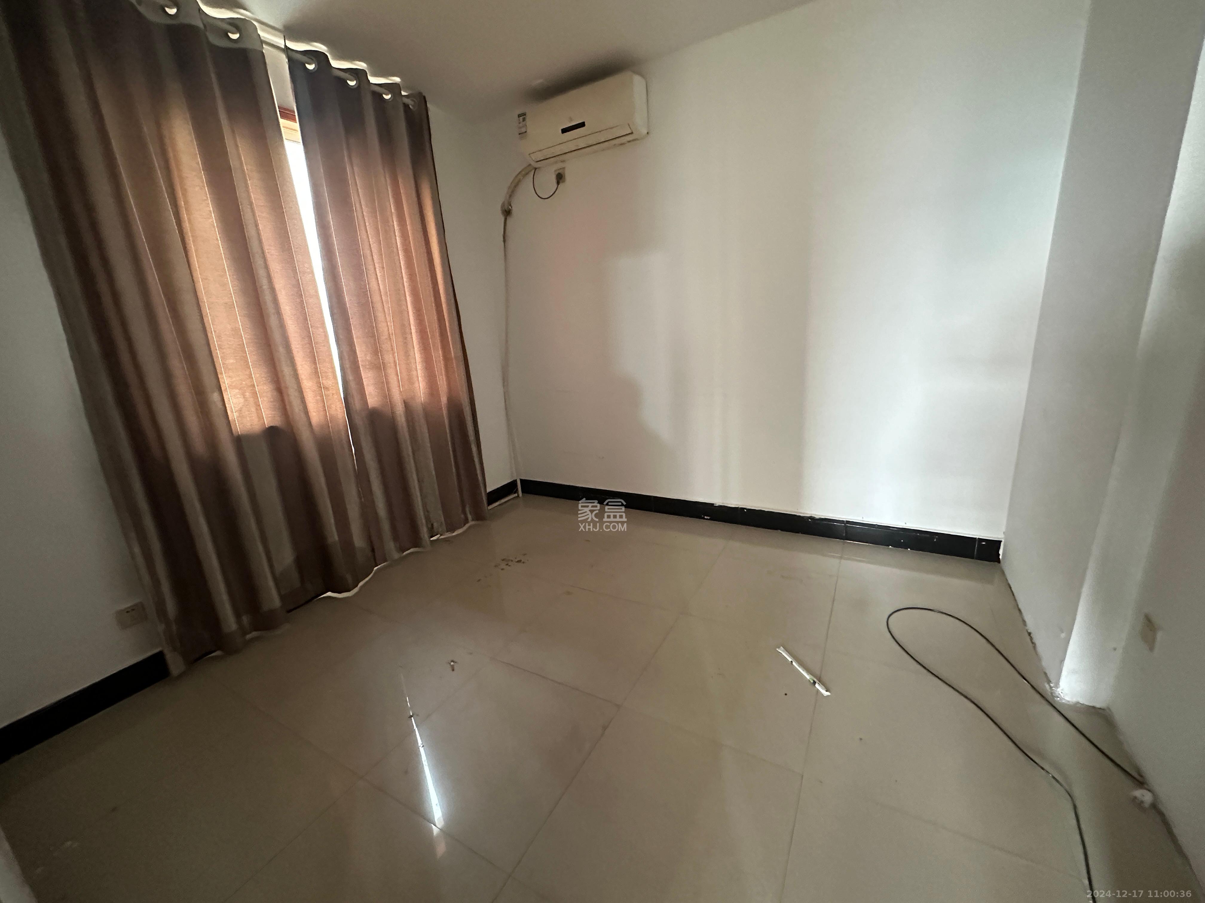 高桥现代商贸城 2室2厅1卫 3000.0元/月 高桥现代商贸城 2室2厅1卫 3000.0元/月室内图