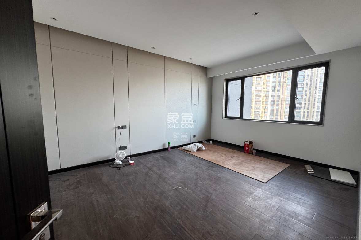 珠江颐德公馆 5室2厅3卫 20000.0元/月 珠江颐德公馆 5室2厅3卫 20000.0元/月室内图