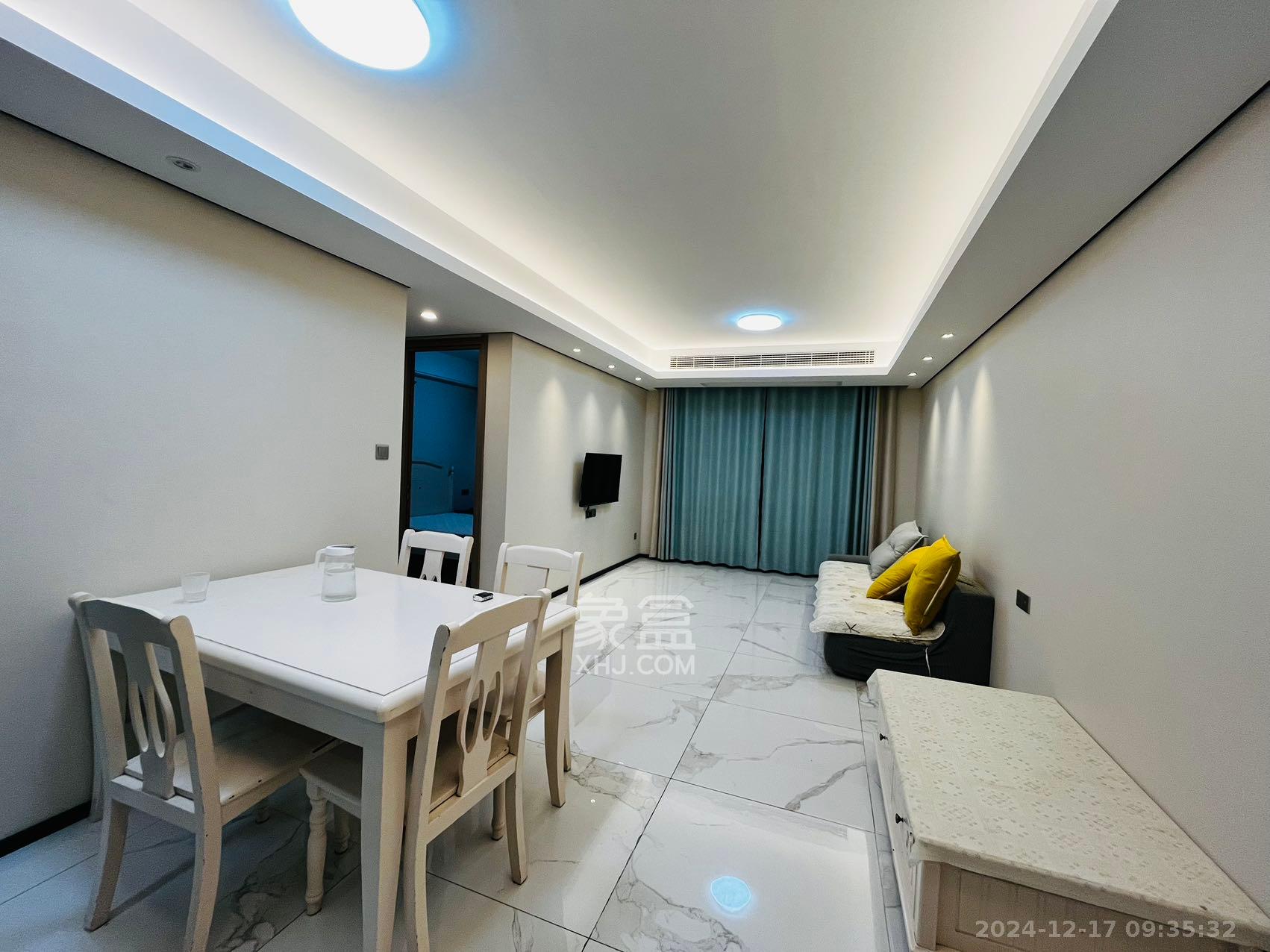 中海麓山境南区  3室2厅2卫    2800.0元/月 中海麓山境南区  3室2厅2卫    2800.0元/月室内图