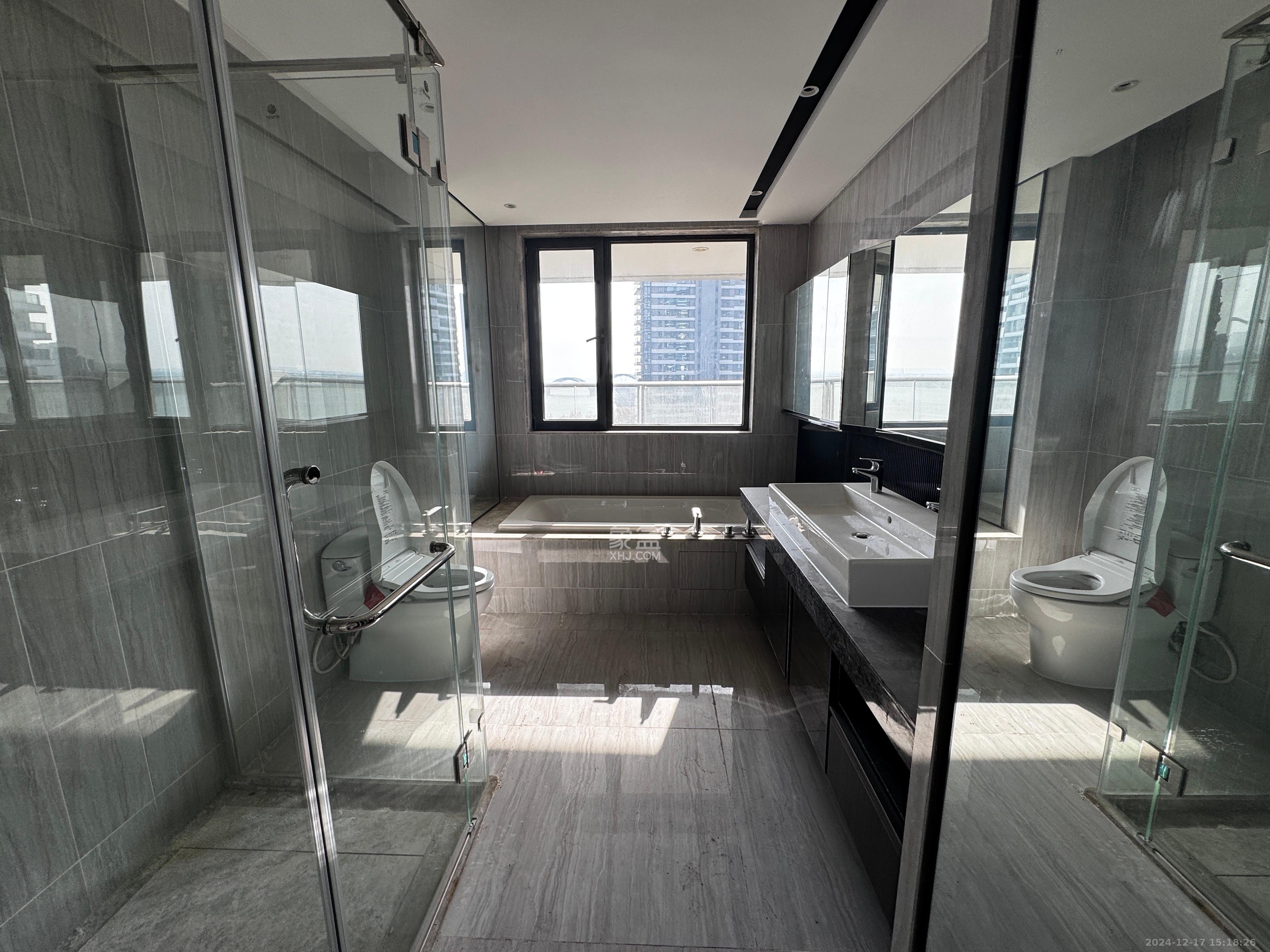 珠江颐德公馆 5室2厅3卫 20000.0元/月 珠江颐德公馆 5室2厅3卫 20000.0元/月室内图