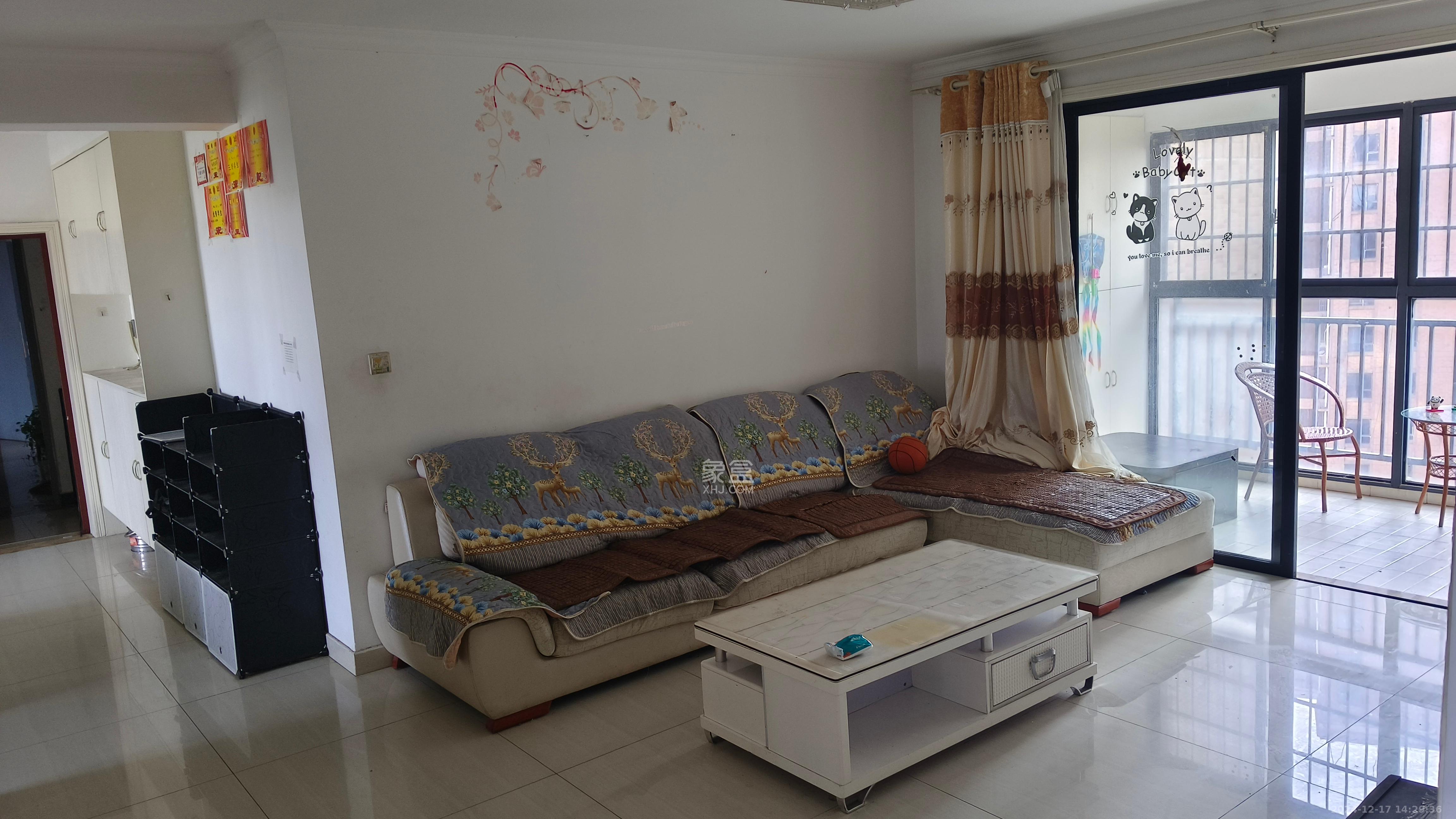 三一街区 3室2厅2卫 2000.0元/月 三一街区 3室2厅2卫 2000.0元/月室内图