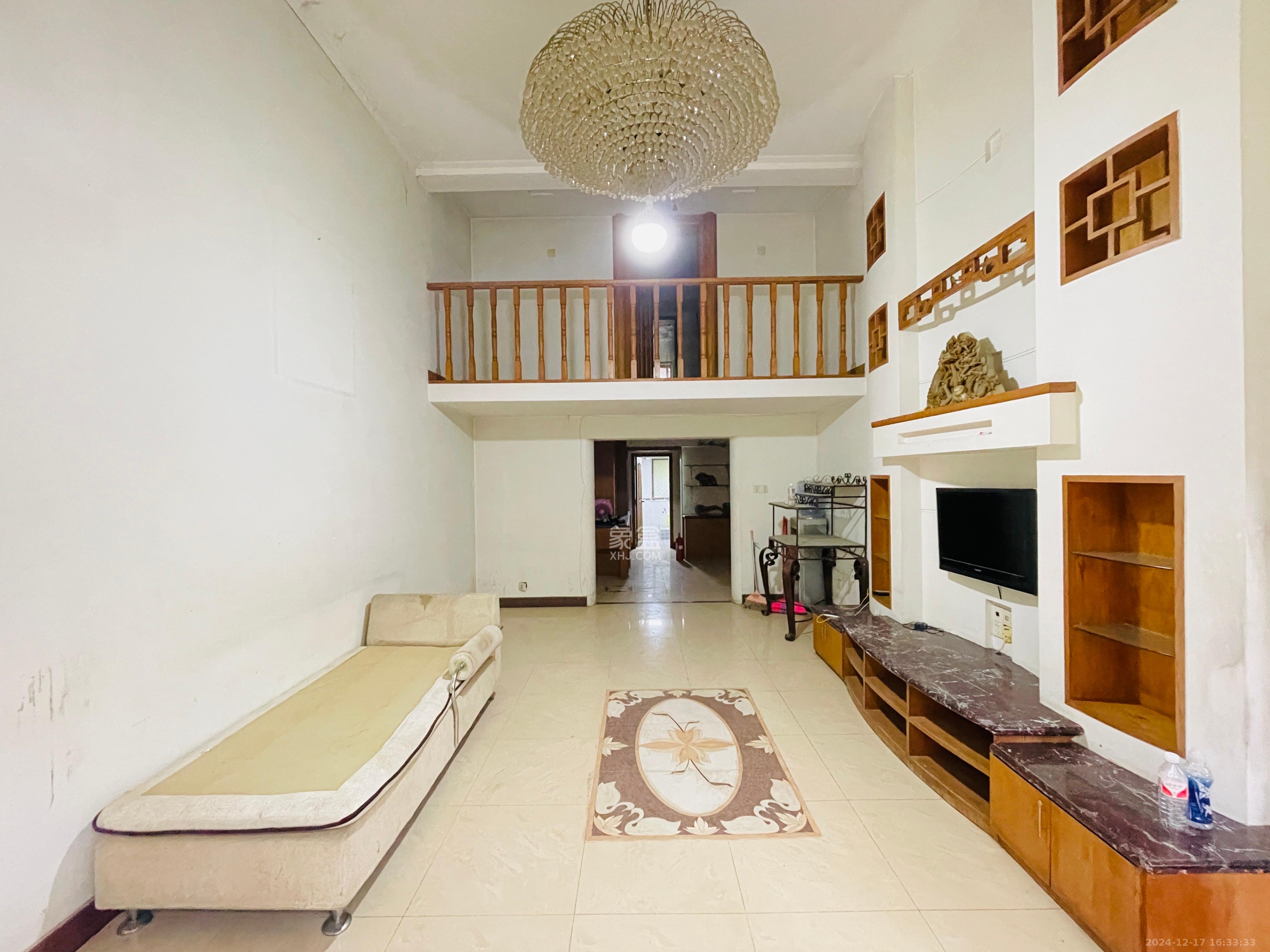 英才园三片  4室2厅2卫    3600.0元/月 英才园三片  4室2厅2卫    3600.0元/月