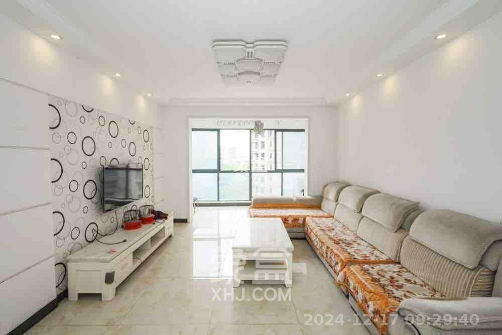 保利麓谷林语C区 4室2厅2卫 3200.0元/月 保利麓谷林语C区 4室2厅2卫 3200.0元/月室内图