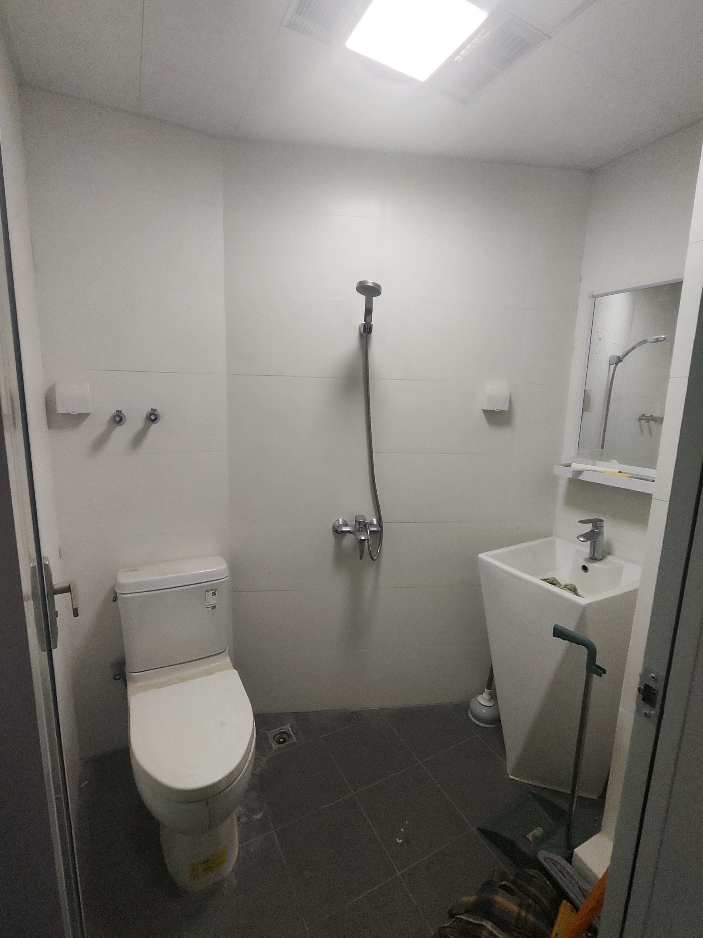 五江碧桂园城市广场 1室1厅1卫 600.0元/月 五江碧桂园城市广场 1室1厅1卫 600.0元/月室内图