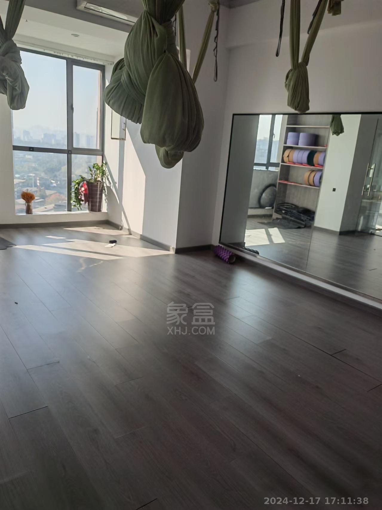 东方时代广场  1室0厅0卫    5800.0元/月 东方时代广场  1室0厅0卫    5800.0元/月室内图