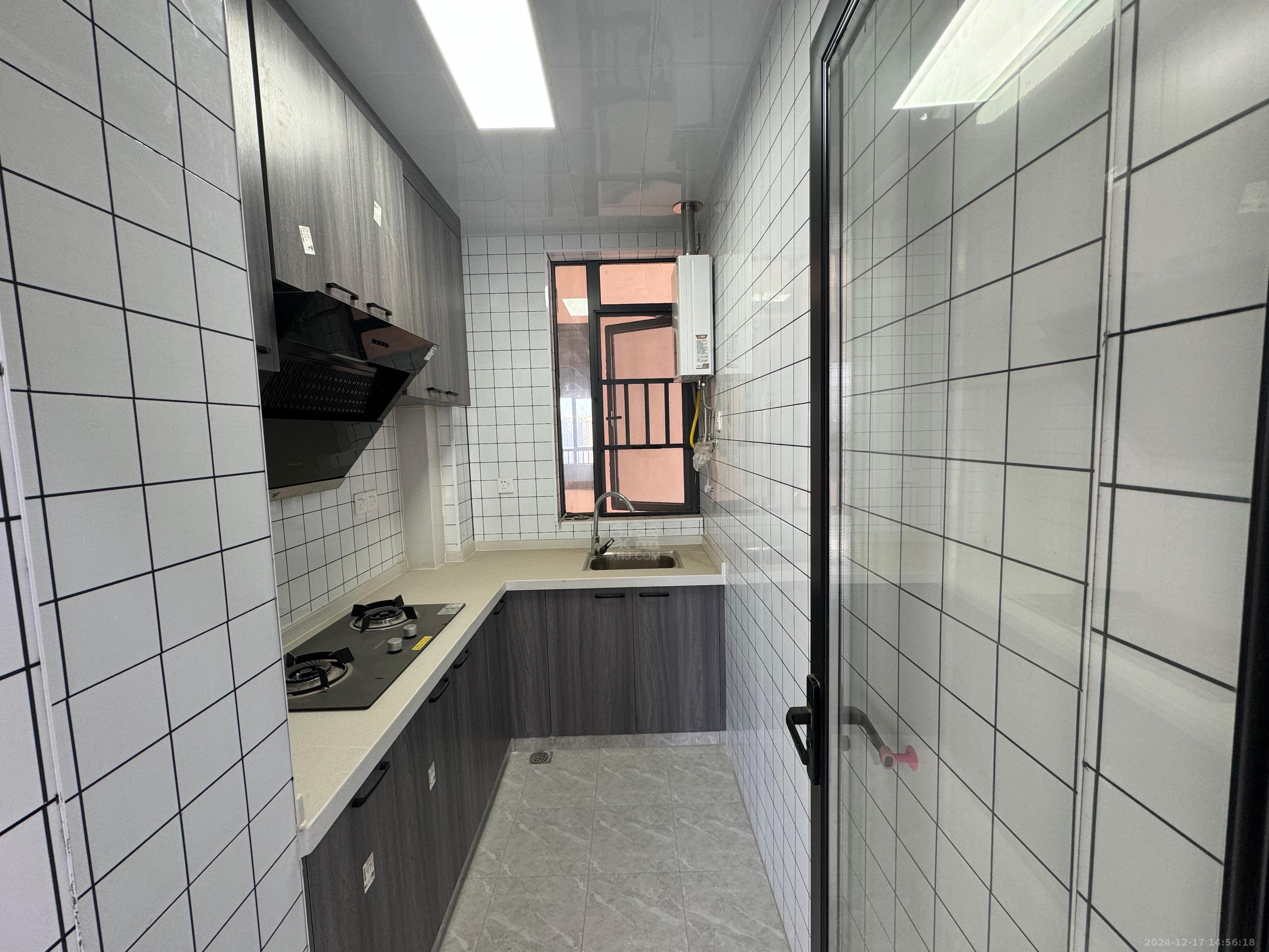 山水豪庭 2室2厅1卫 1600.0元/月 山水豪庭 2室2厅1卫 1600.0元/月室内图