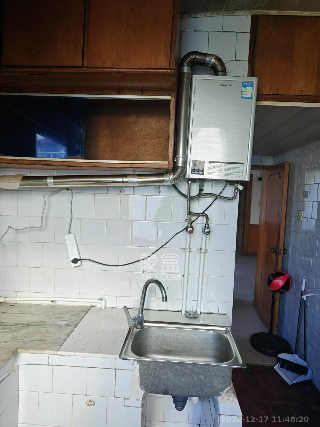 洞井商贸城 1室0厅0卫 1000.0元/月 洞井商贸城 1室0厅0卫 1000.0元/月室内图