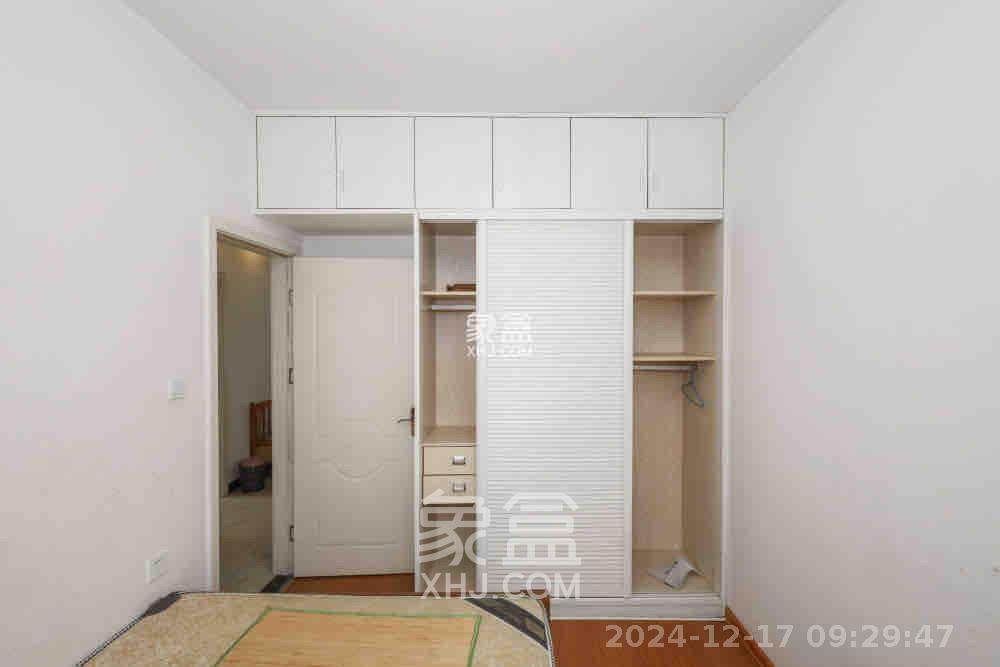 保利麓谷林语C区 4室2厅2卫 3200.0元/月 保利麓谷林语C区 4室2厅2卫 3200.0元/月室内图