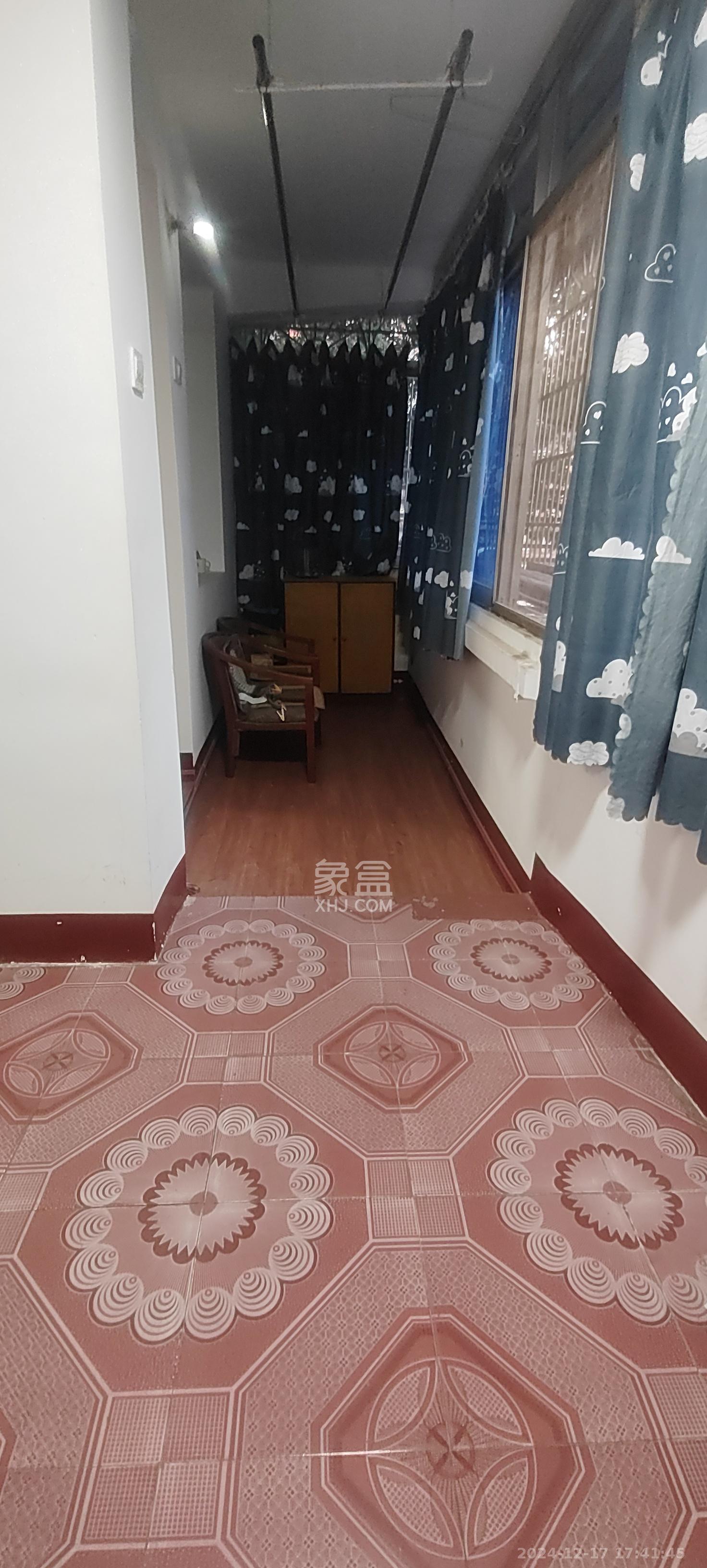 湖橡宿舍  2室1厅1卫   1700.00元/月室内图