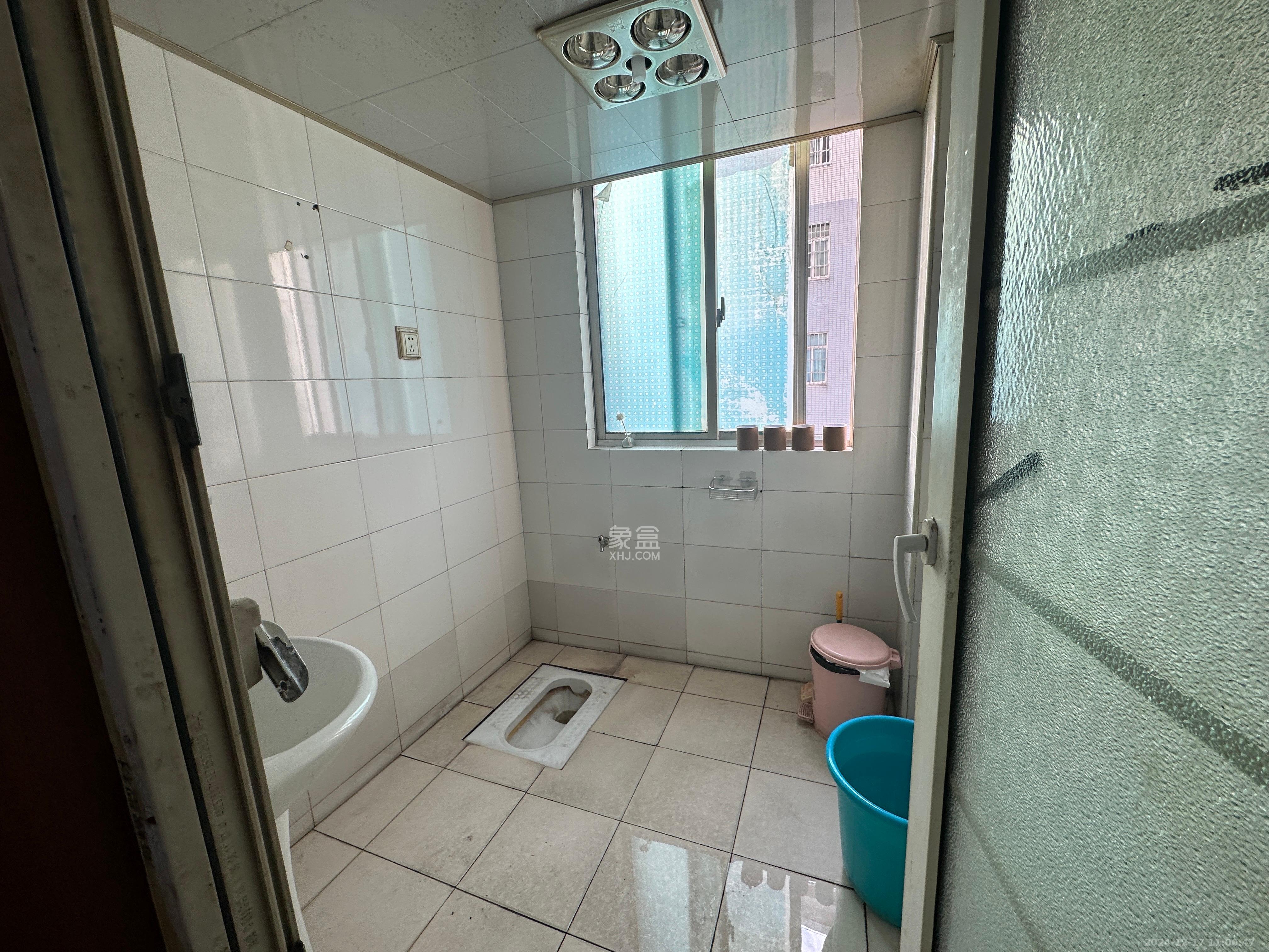 高桥现代商贸城 2室2厅1卫 3000.0元/月 高桥现代商贸城 2室2厅1卫 3000.0元/月室内图