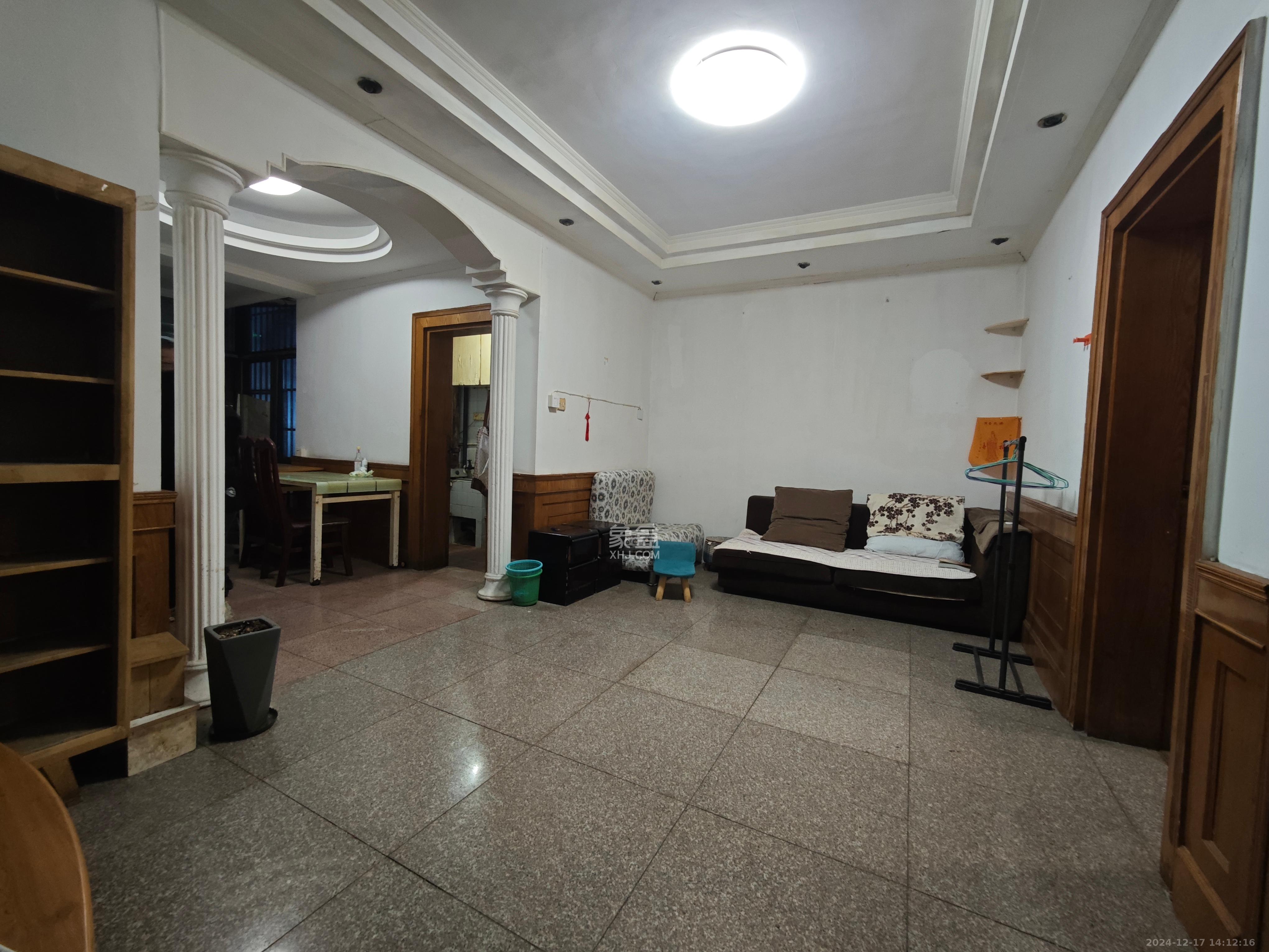 荷花池巷29号院 2室2厅1卫 1700.0元/月 荷花池巷29号院 2室2厅1卫 1700.0元/月室内图