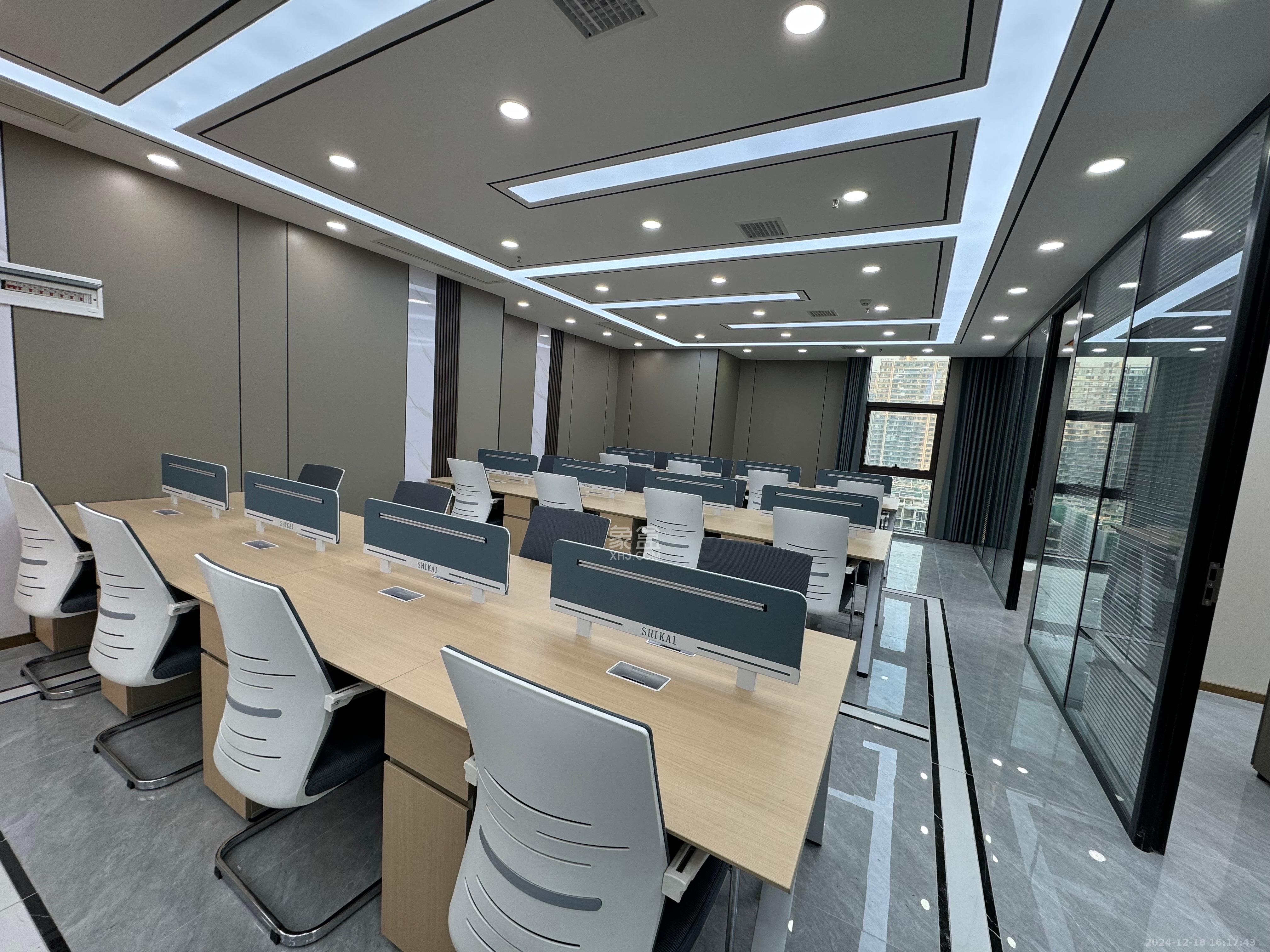 望新锦璨商业中心  1室1厅0卫   13800.00元/月室内图