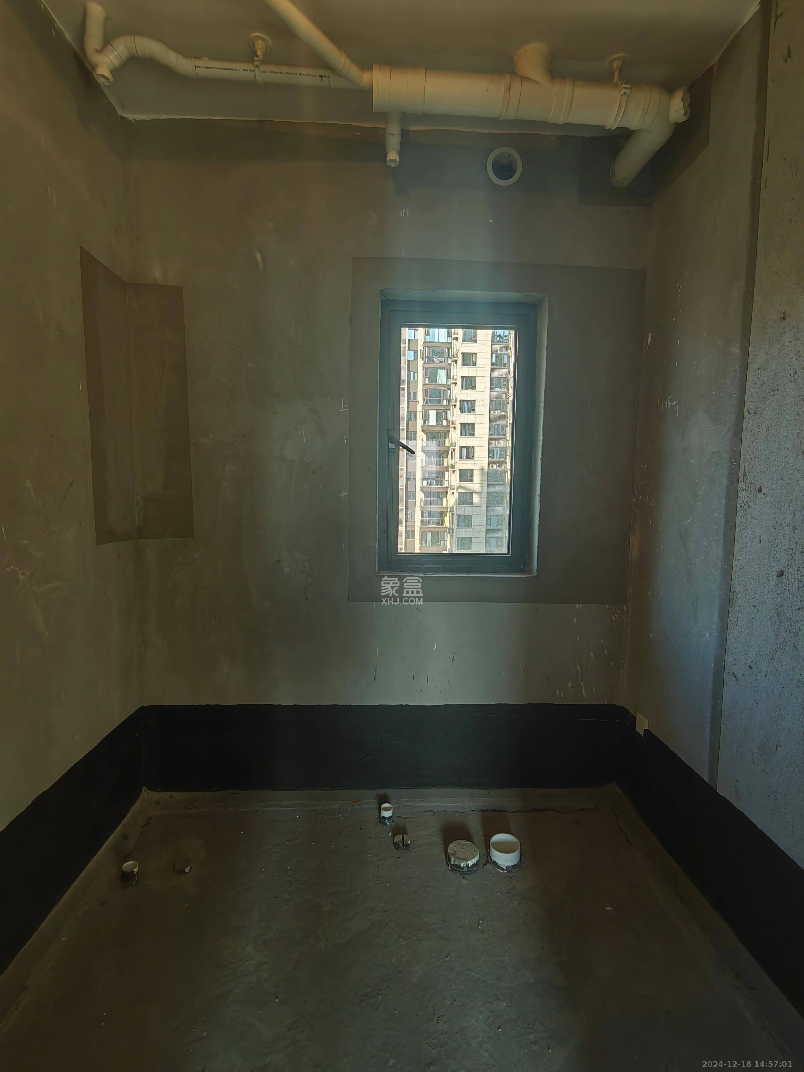 保利大都汇一期、二期 4室2厅2卫 1600.0元/月 保利大都汇一期、二期 4室2厅2卫 1600.0元/月室内图