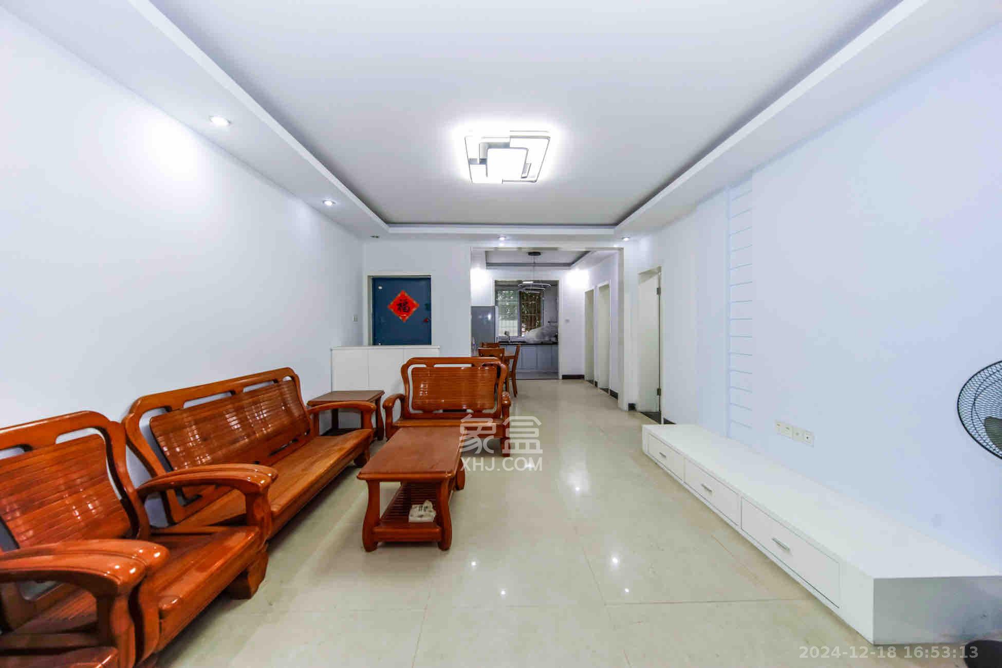 德馨园  2室2厅1卫    1500.0元/月 德馨园  2室2厅1卫    1500.0元/月室内图