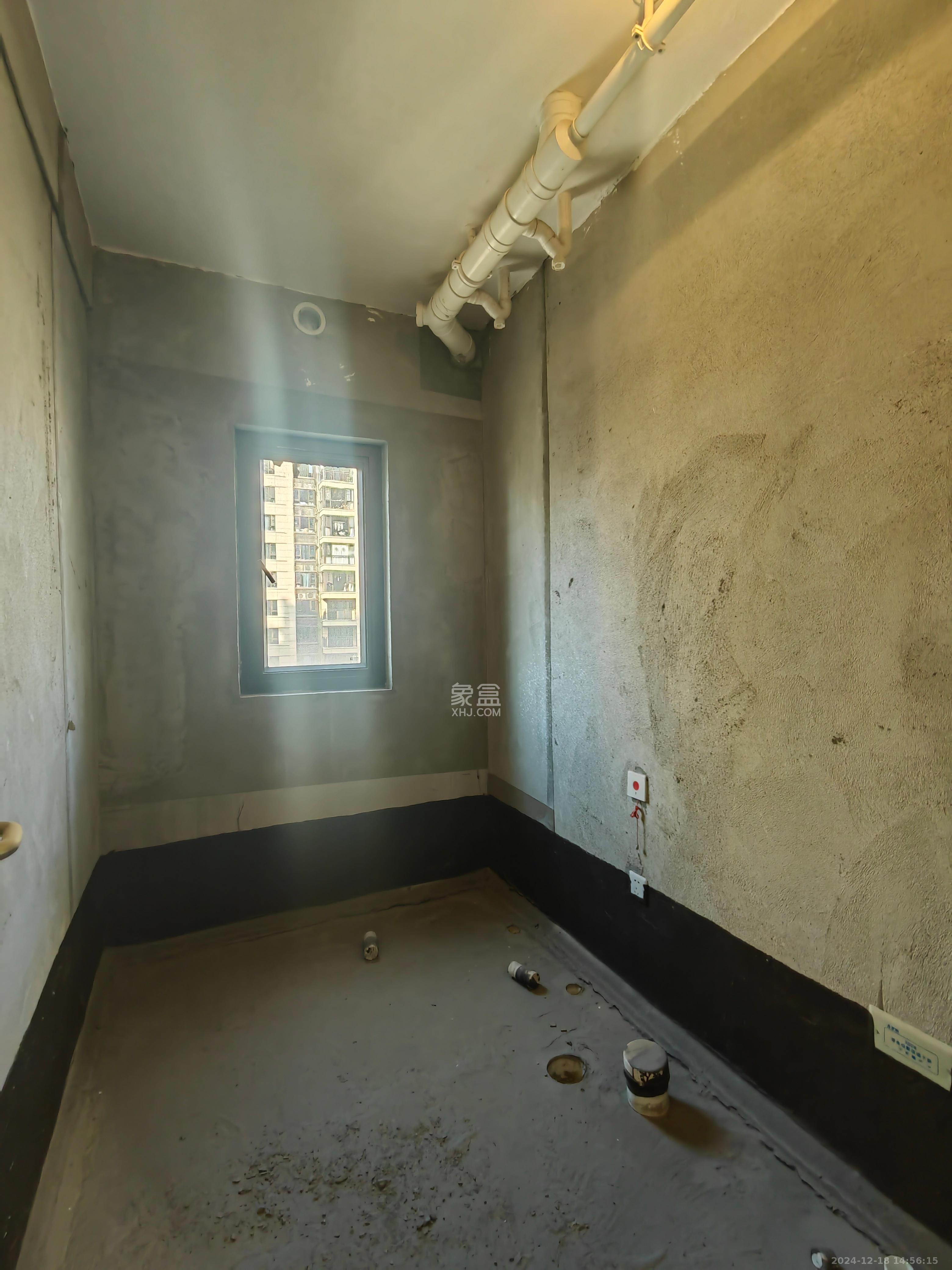 保利大都汇一期、二期 4室2厅2卫 1600.0元/月 保利大都汇一期、二期 4室2厅2卫 1600.0元/月室内图