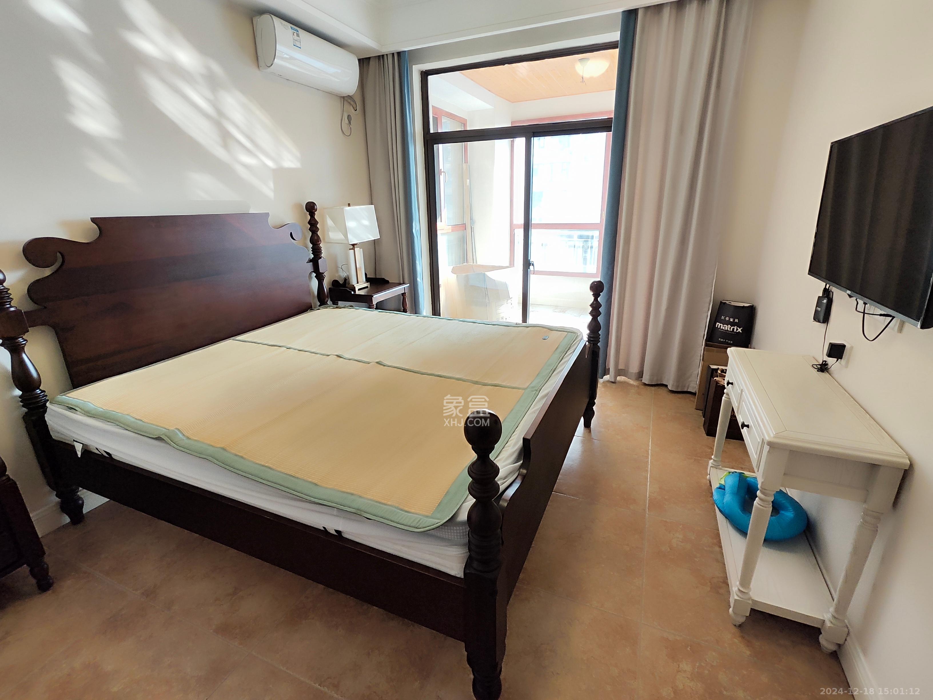 融科檀香山(融科紫檀、香山国际) 4室2厅3卫 8500.0元/月 融科檀香山(融科紫檀、香山国际) 4室2厅3卫 8500.0元/月室内图