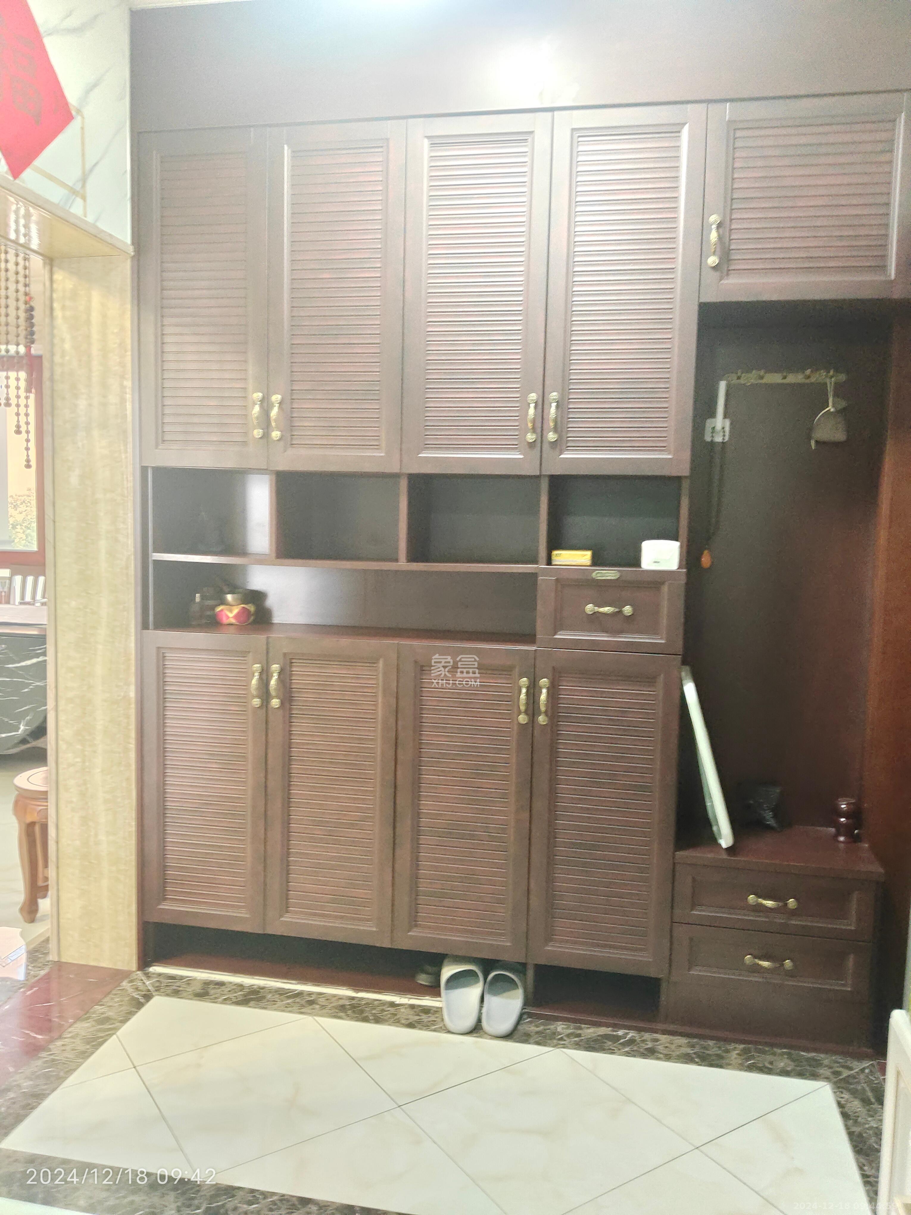 恒基凯旋门一二期  3室2厅1卫   2800.00元/月室内图