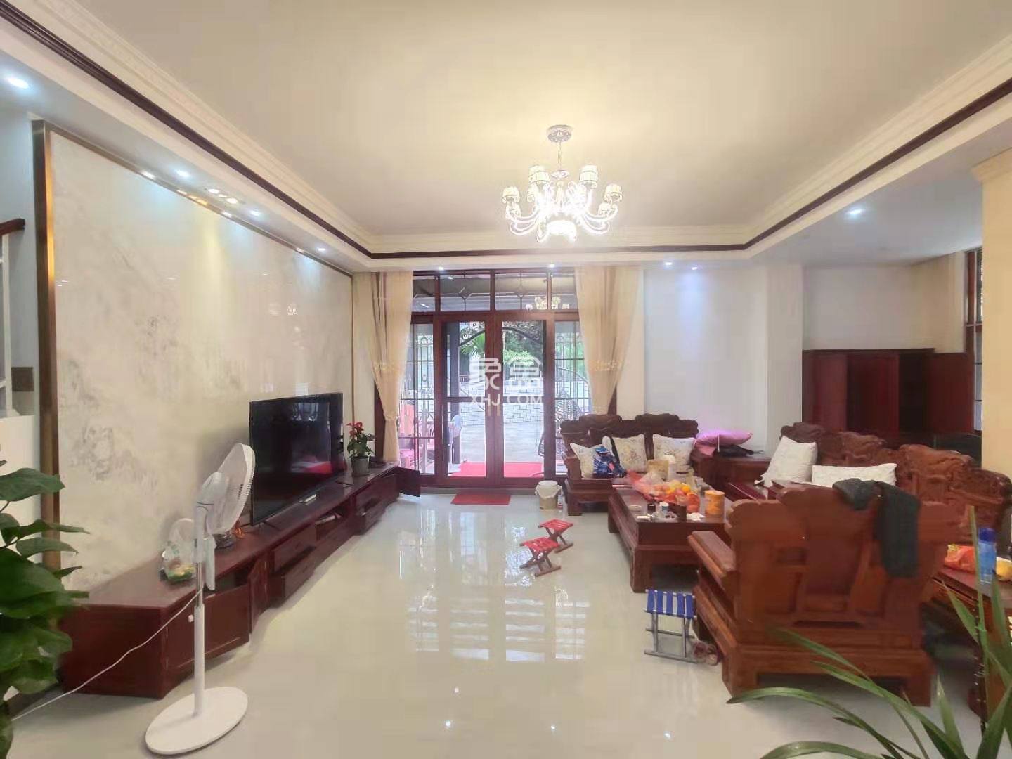 万花坊铂金公馆别墅 6室4厅4卫 1300.0万 万花坊铂金公馆别墅 6室4厅4卫 1300.0万室内图