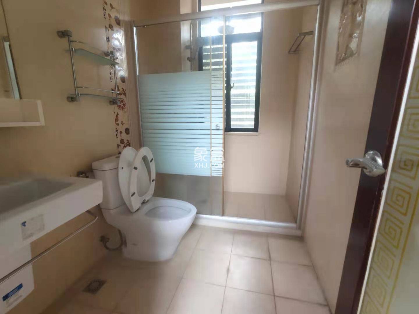 万花坊铂金公馆别墅 6室4厅4卫 1300.0万 万花坊铂金公馆别墅 6室4厅4卫 1300.0万室内图